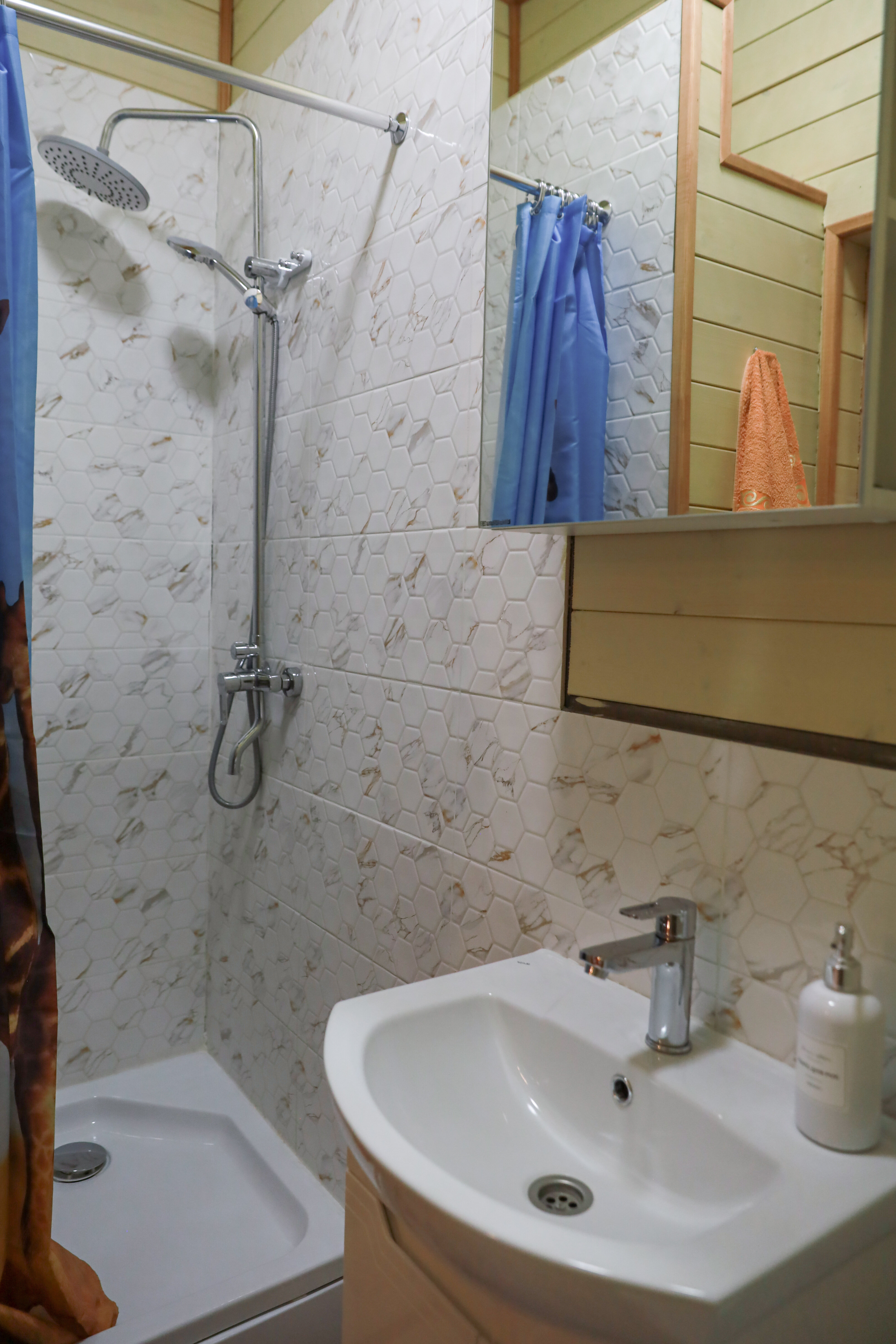 Дом с видом на горы