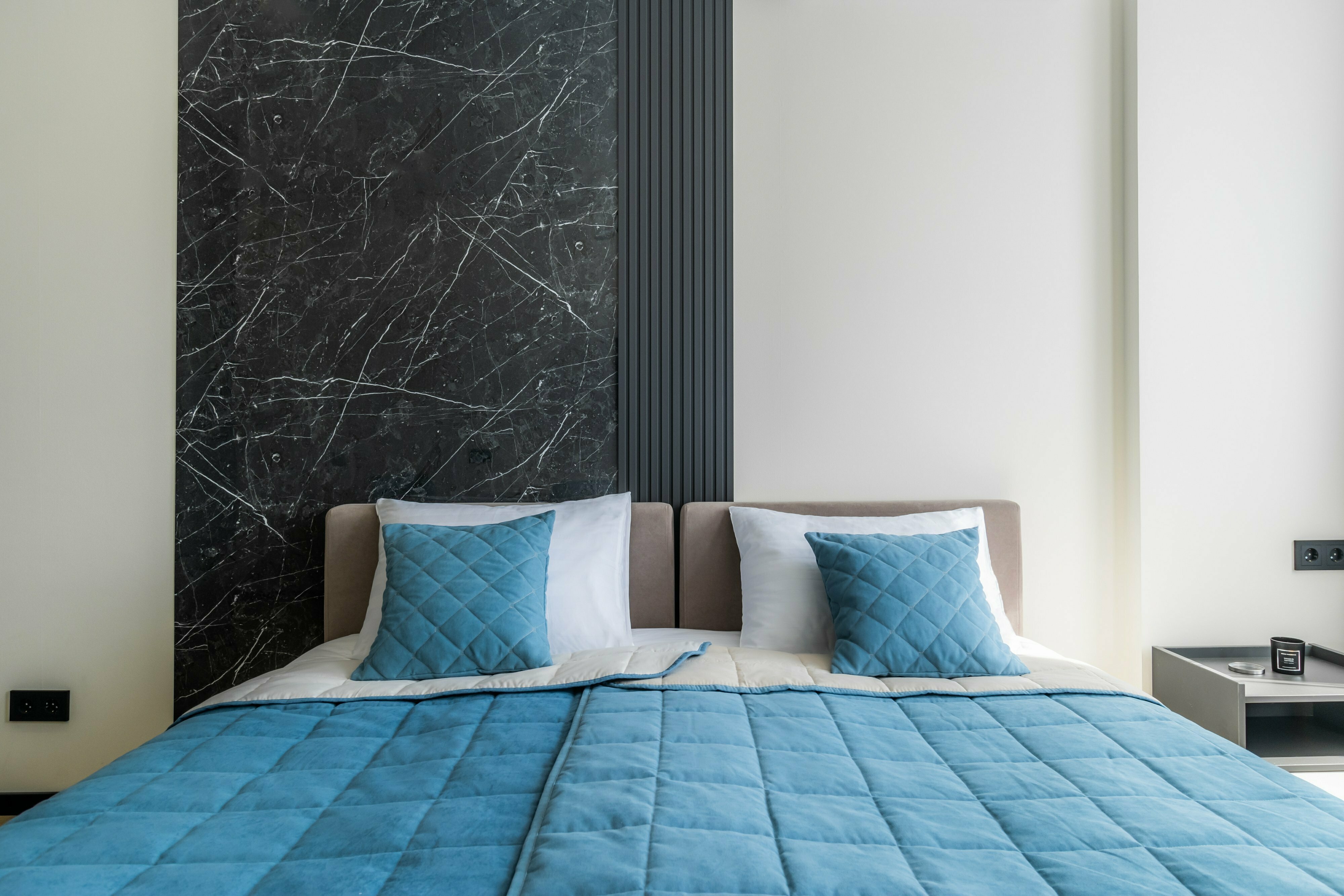 Студия Aurora с видом на город