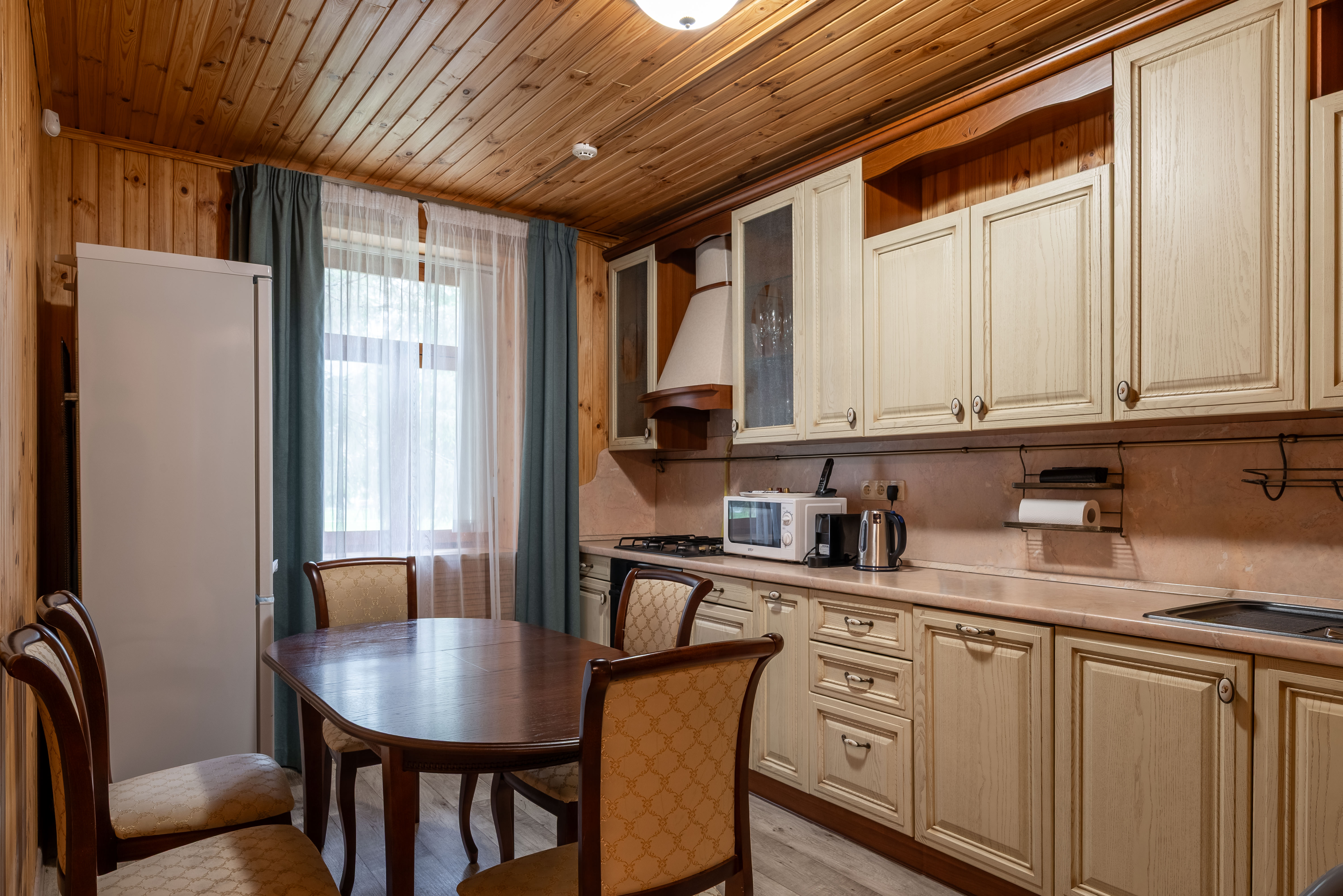 Двухкомнатный Дом 2 с кухней и гостиной (Апартамент)