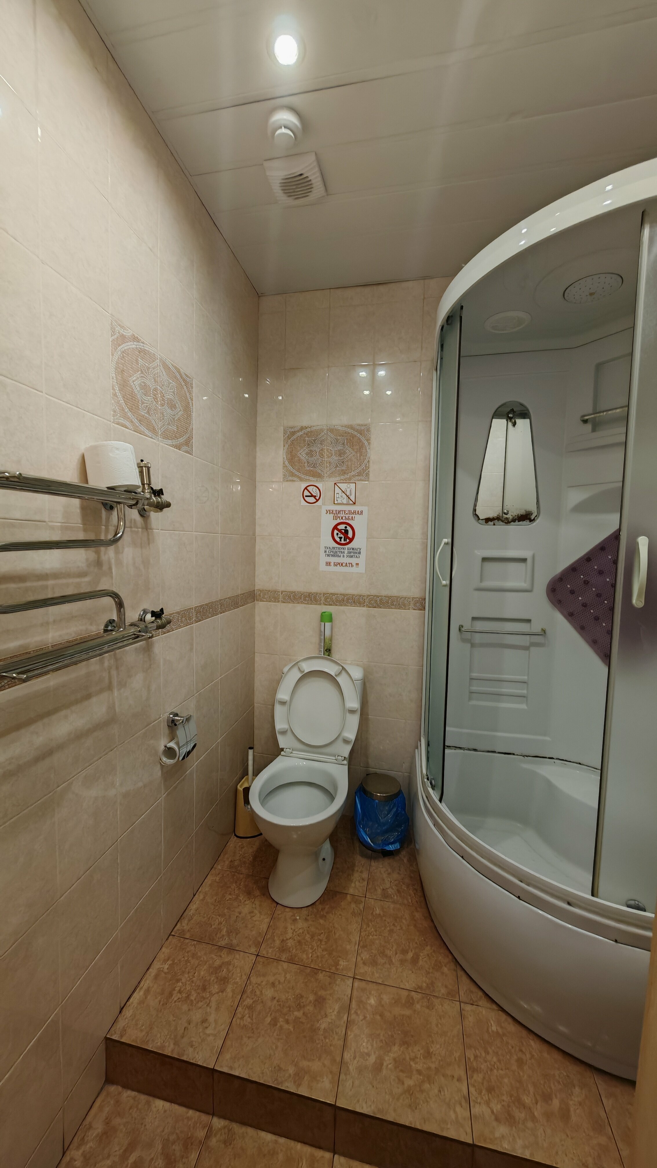 Двухместный номер с 1 кроватью и собственной ванной комнатой