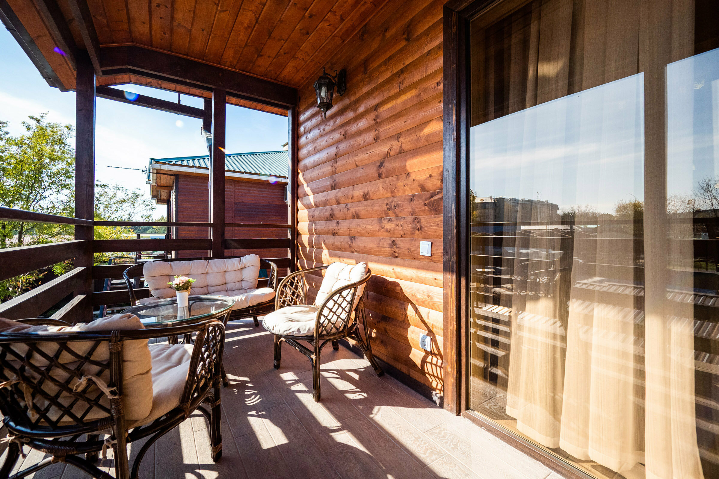 4-х местный 3-х комнатный номер Евростандарт (деревянный коттедж)