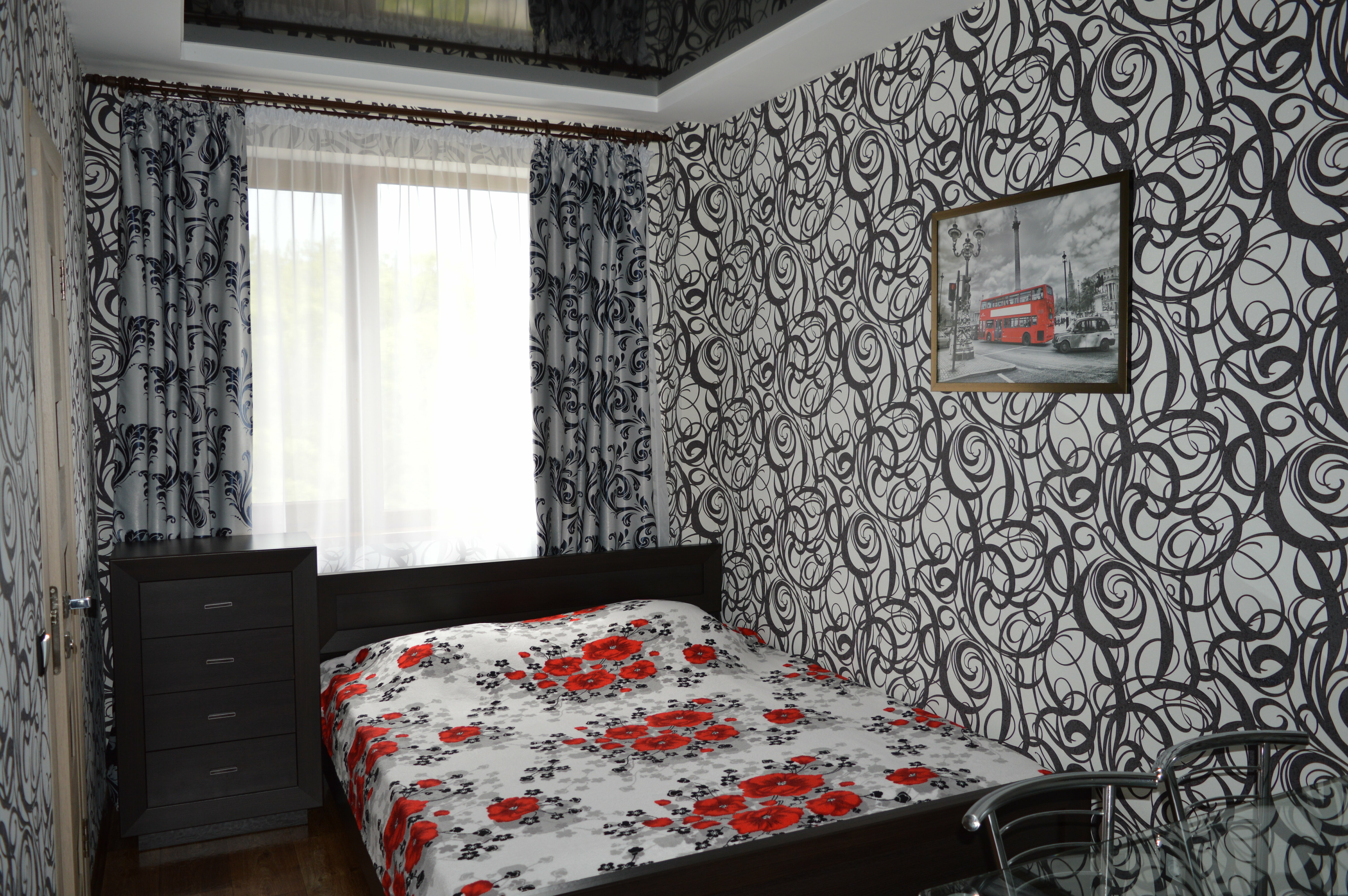 Номер-студия с кроватью размера «king-size»