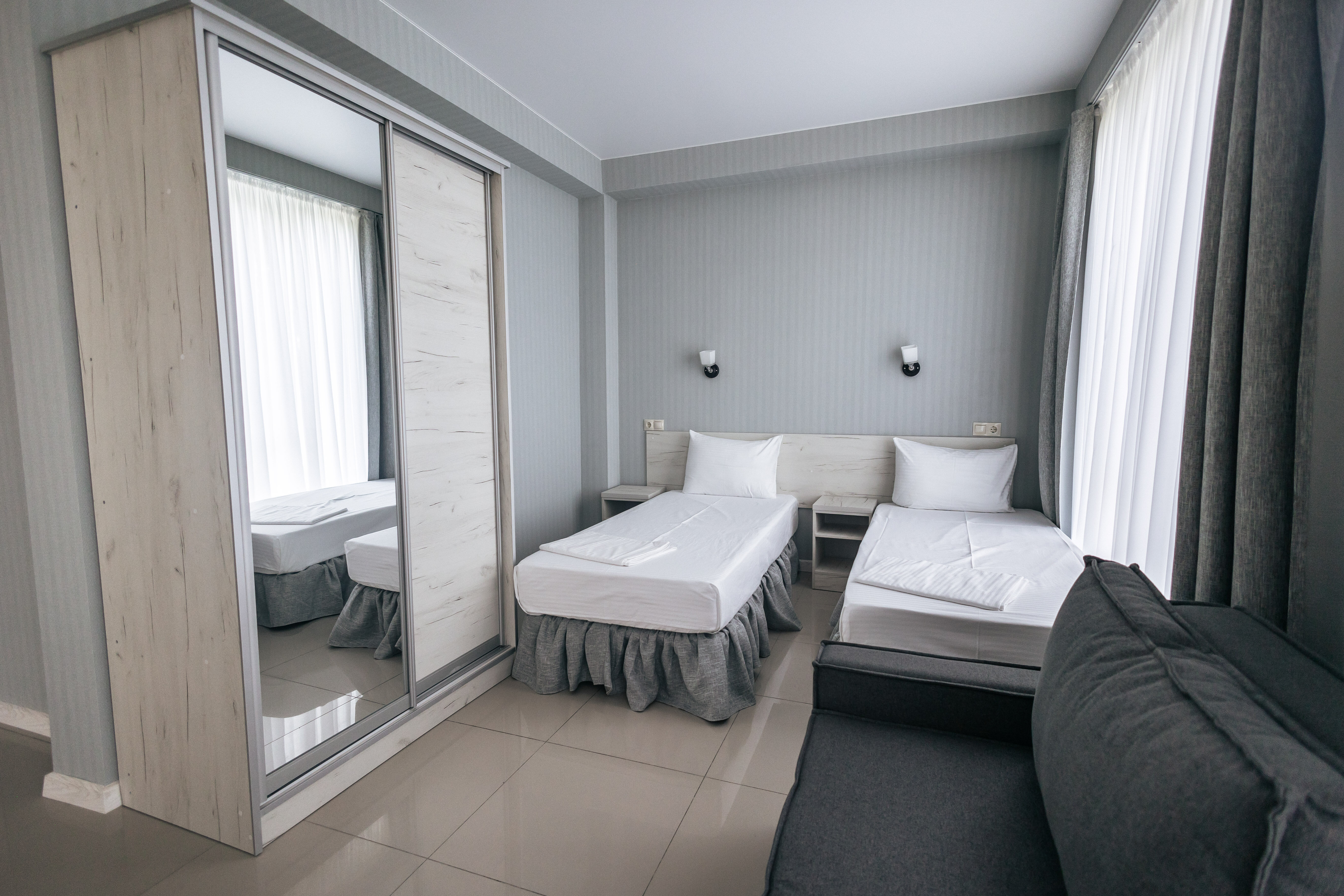 Семейный Grand