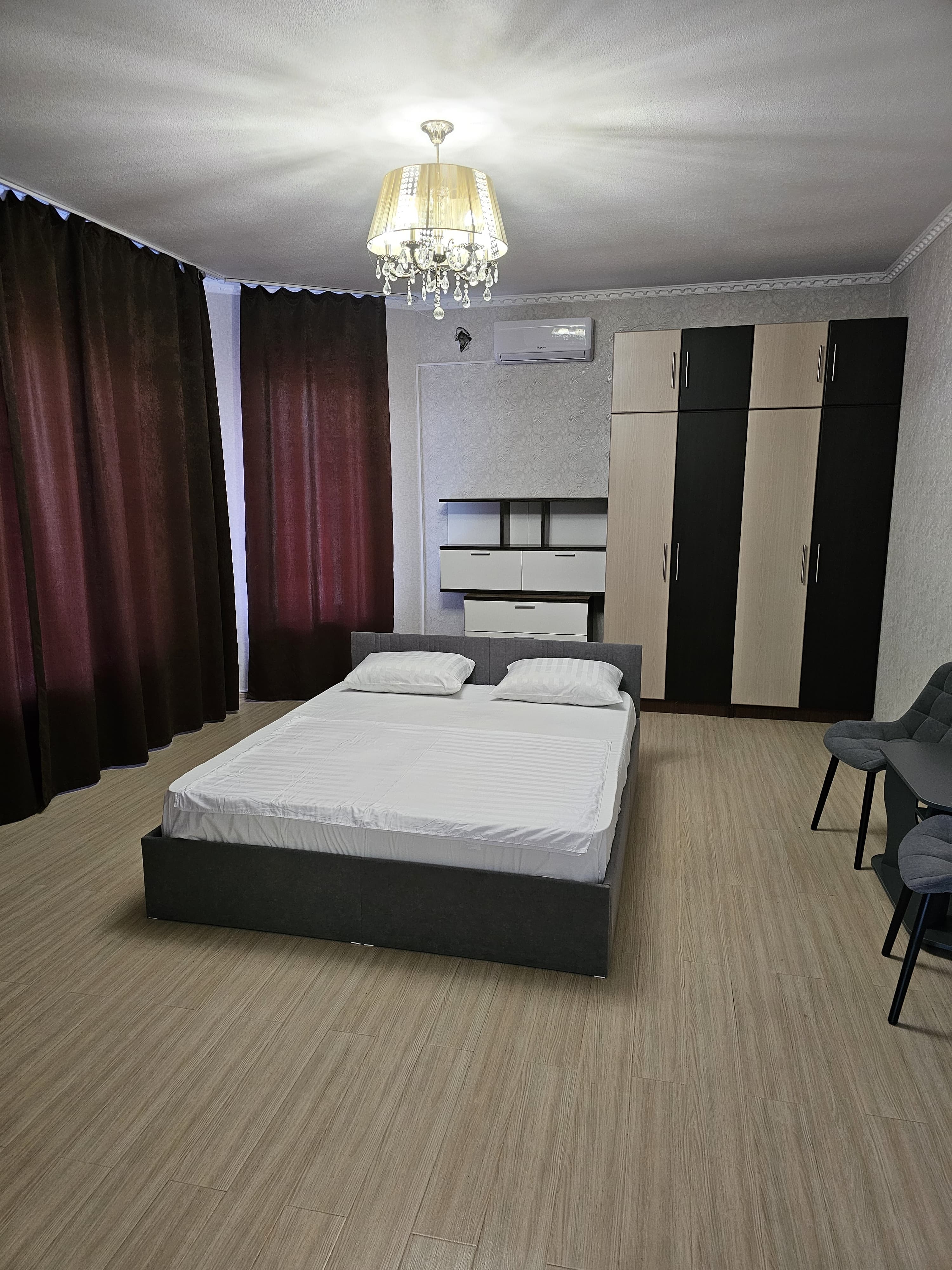 Cемейный номер с собственной ванной комнатой