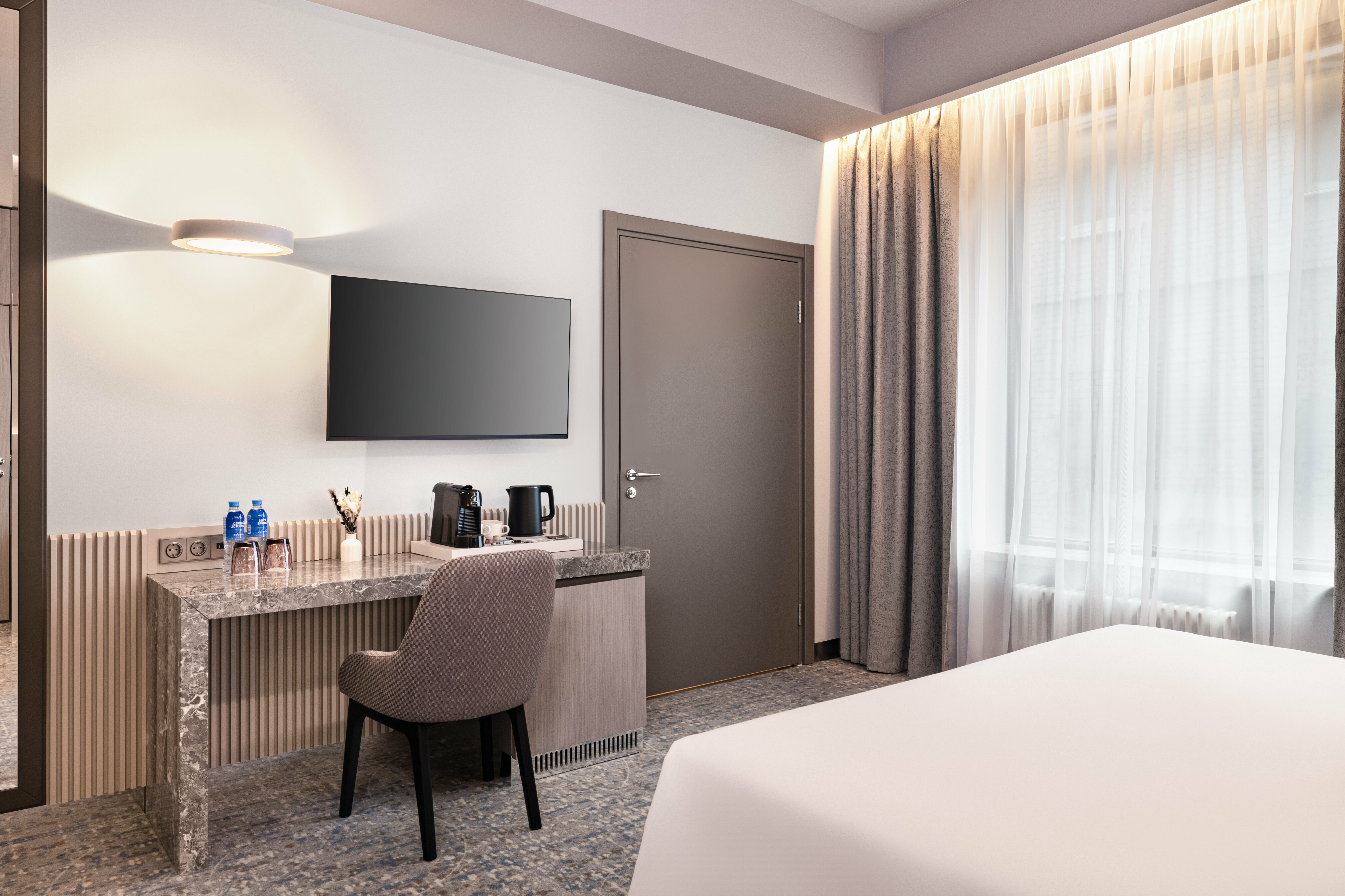 Делюкс для людей с ограниченными возможностями с одной большой кроватью