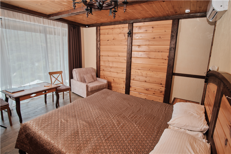 Двухместный сьют на втором этаже с панорамным видом