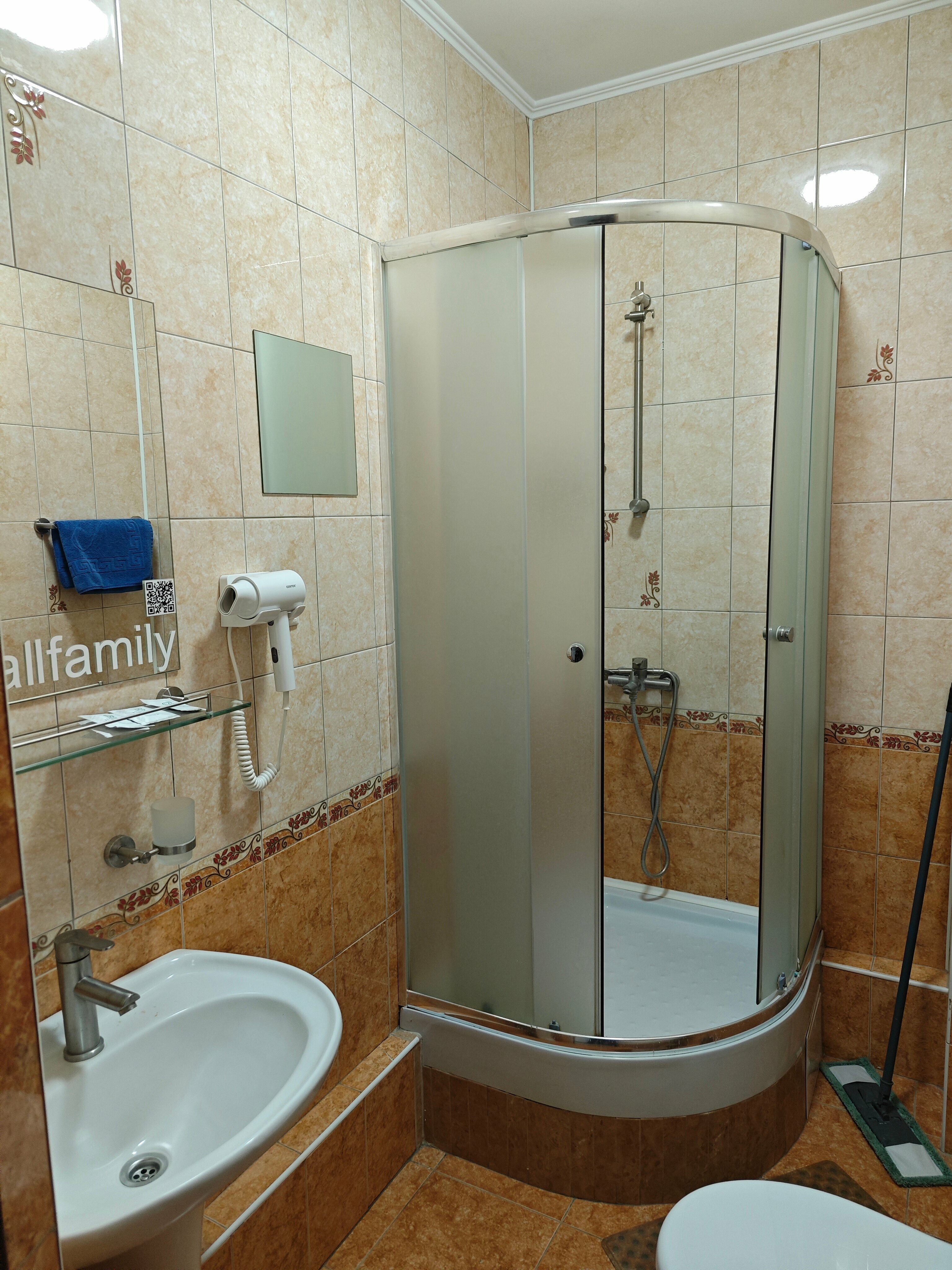 Стандартный трехместный номер