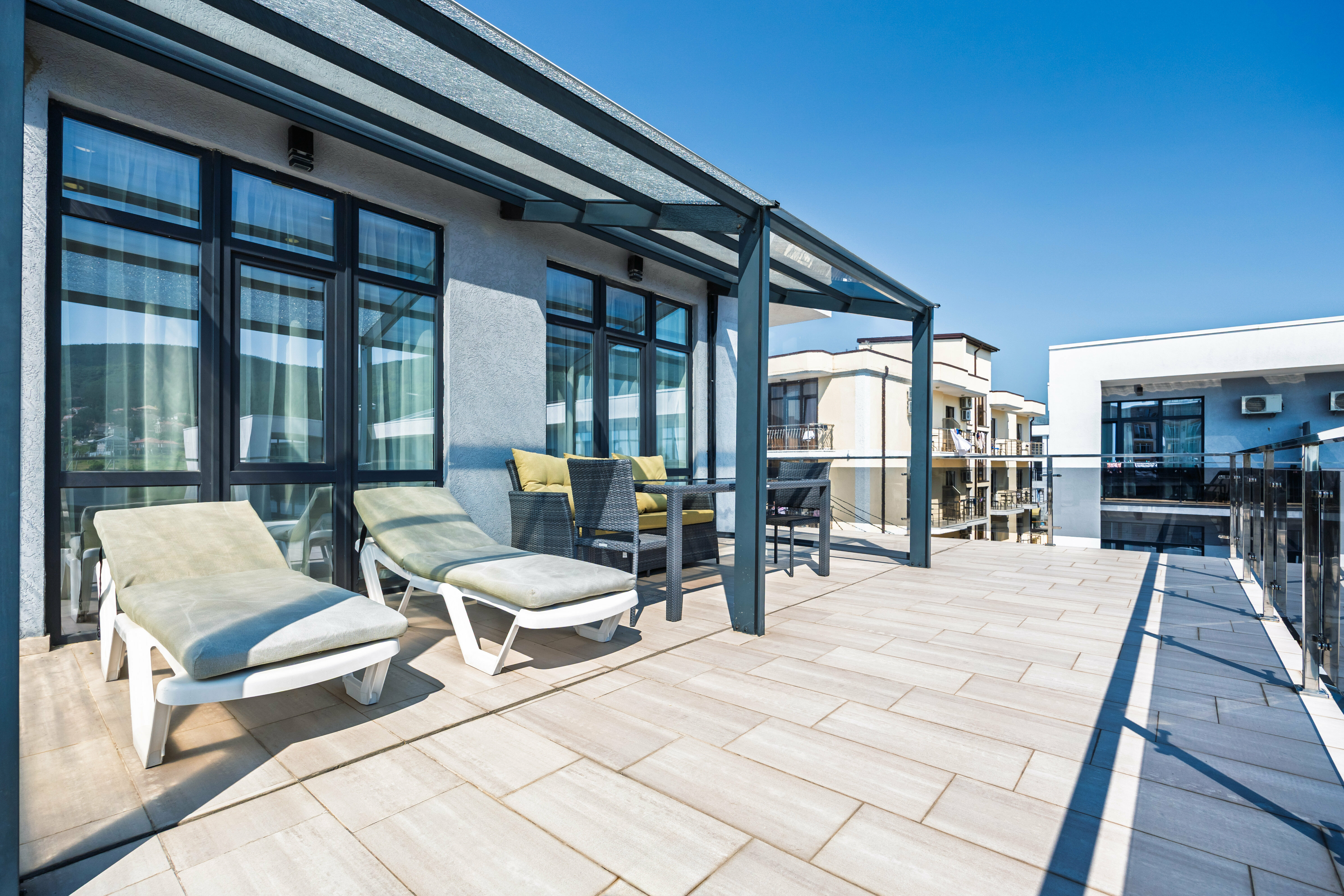 Люкс 3-х комнатный с большой террасой