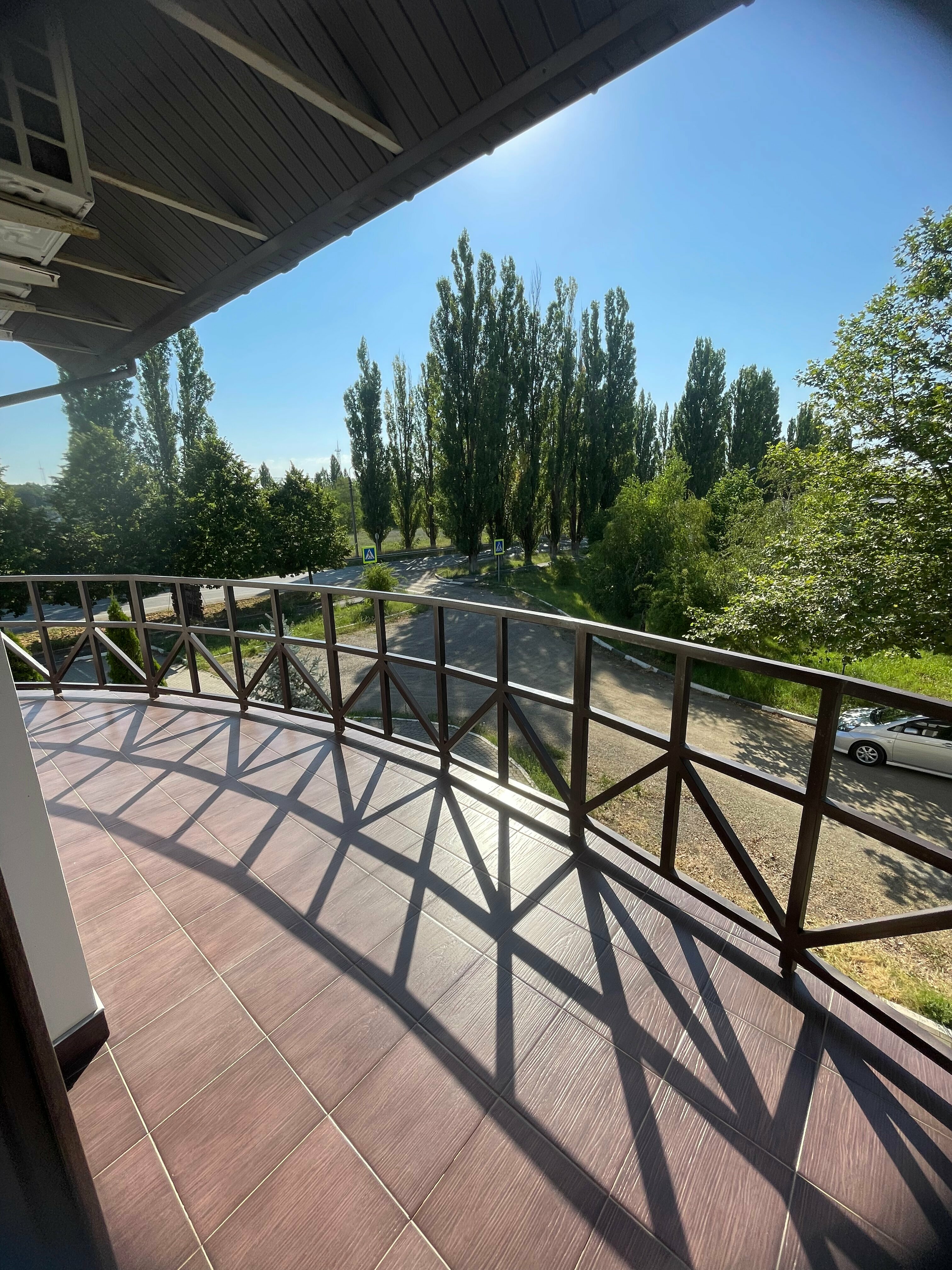 Улучшенный люкс