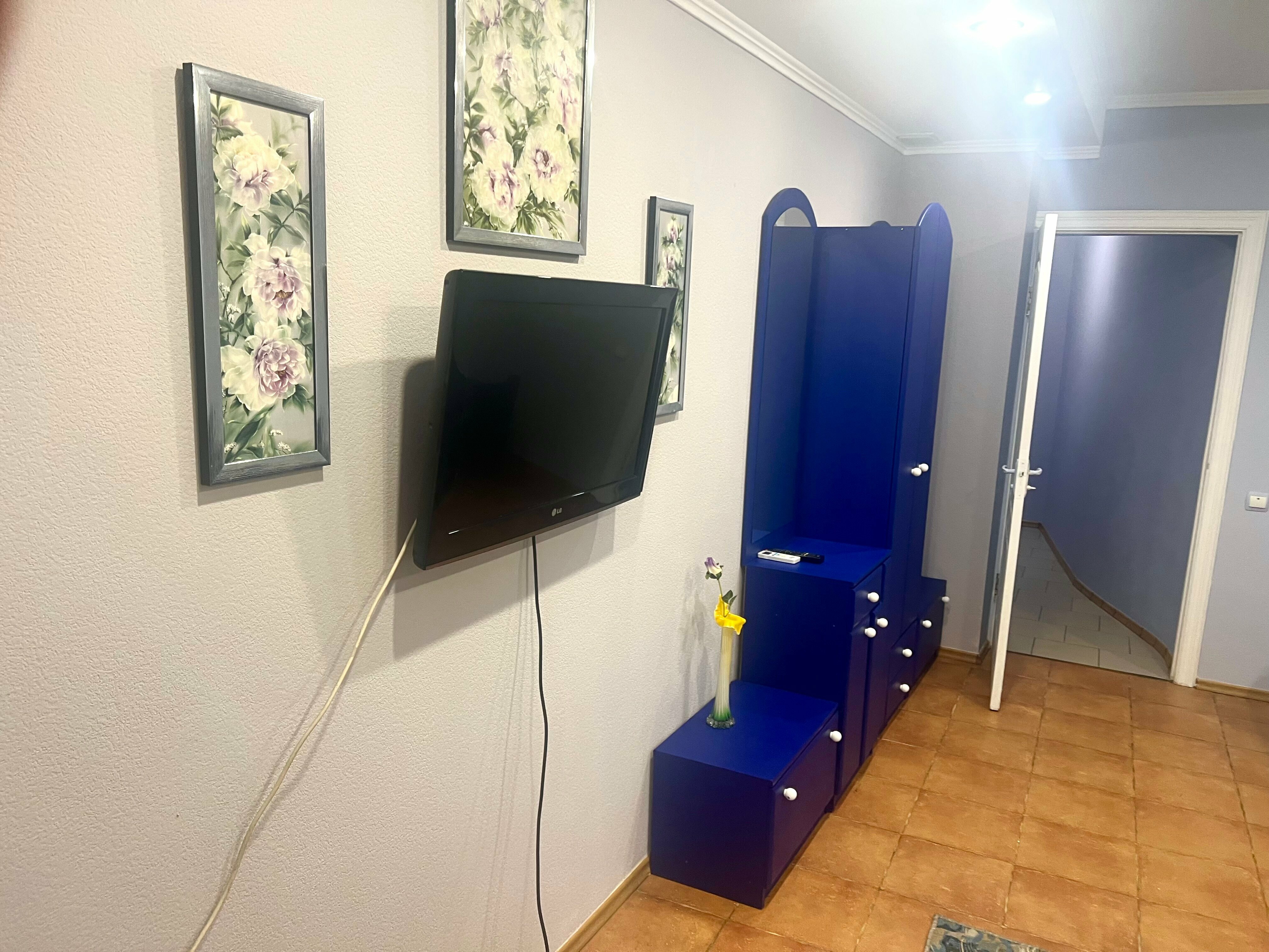 Cемейный номер с собственной ванной комнатой