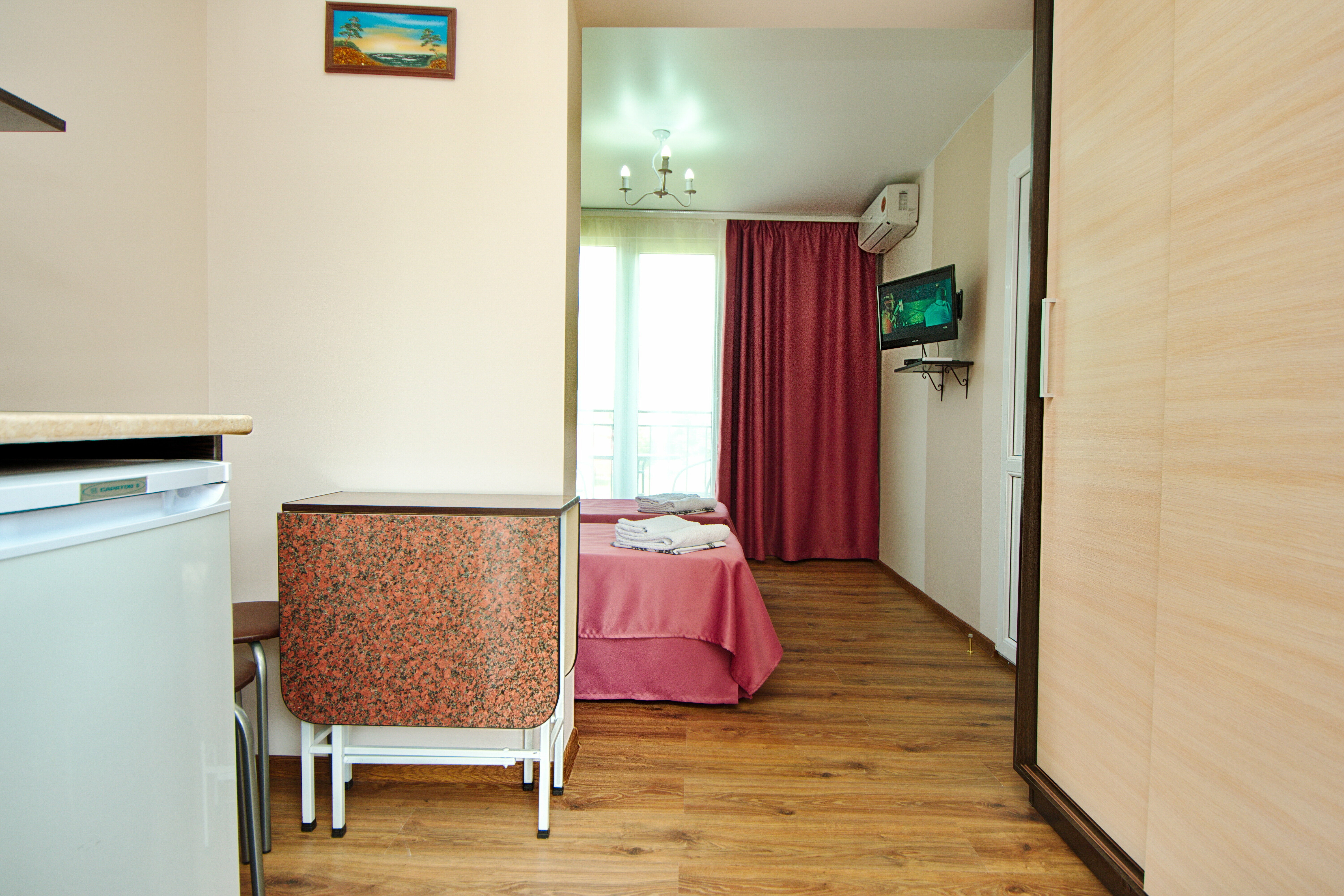 Стандартный двухместный номер с 1 кроватью или 2 отдельными кроватями и балконом