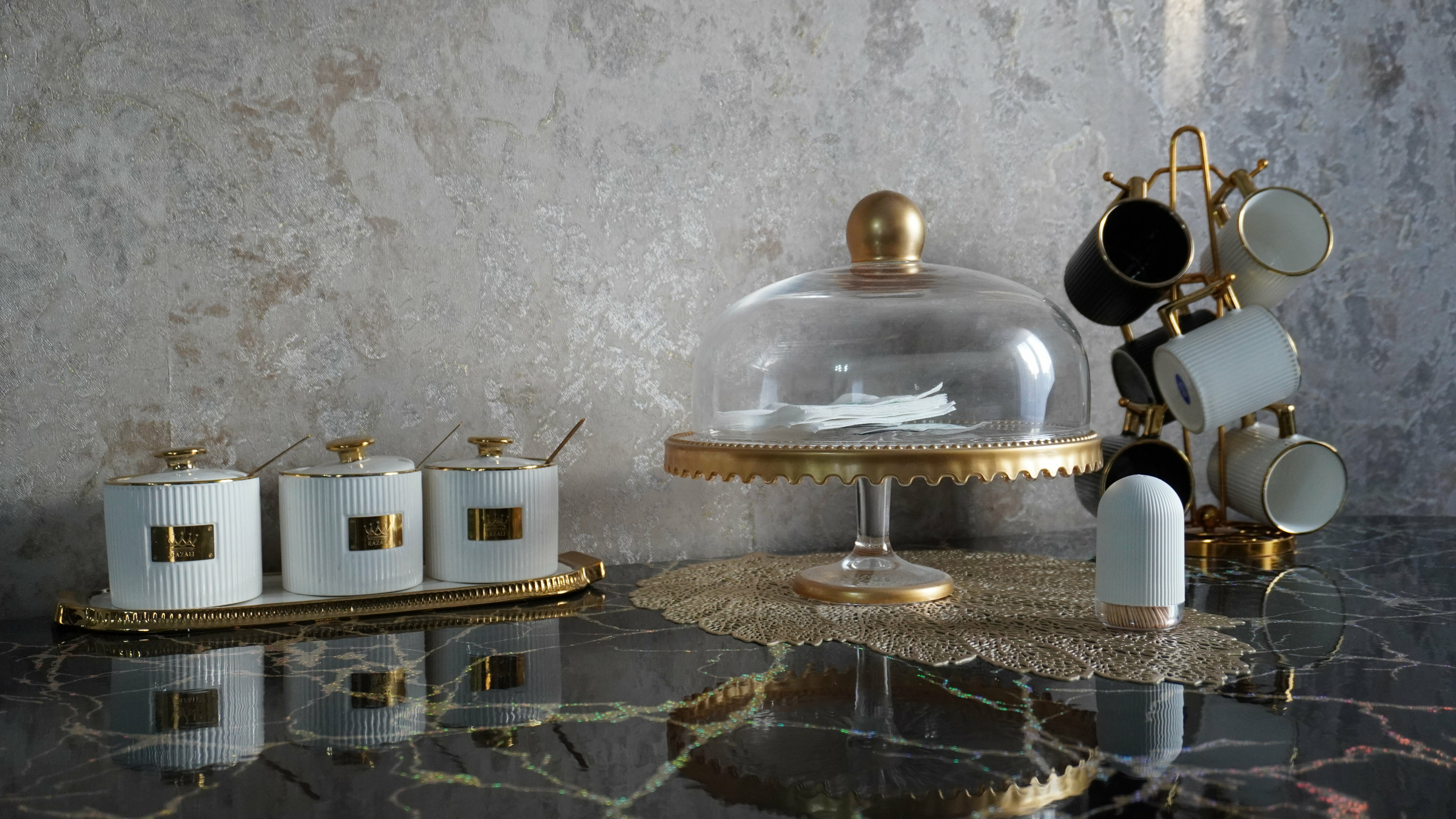 Студия с кухней