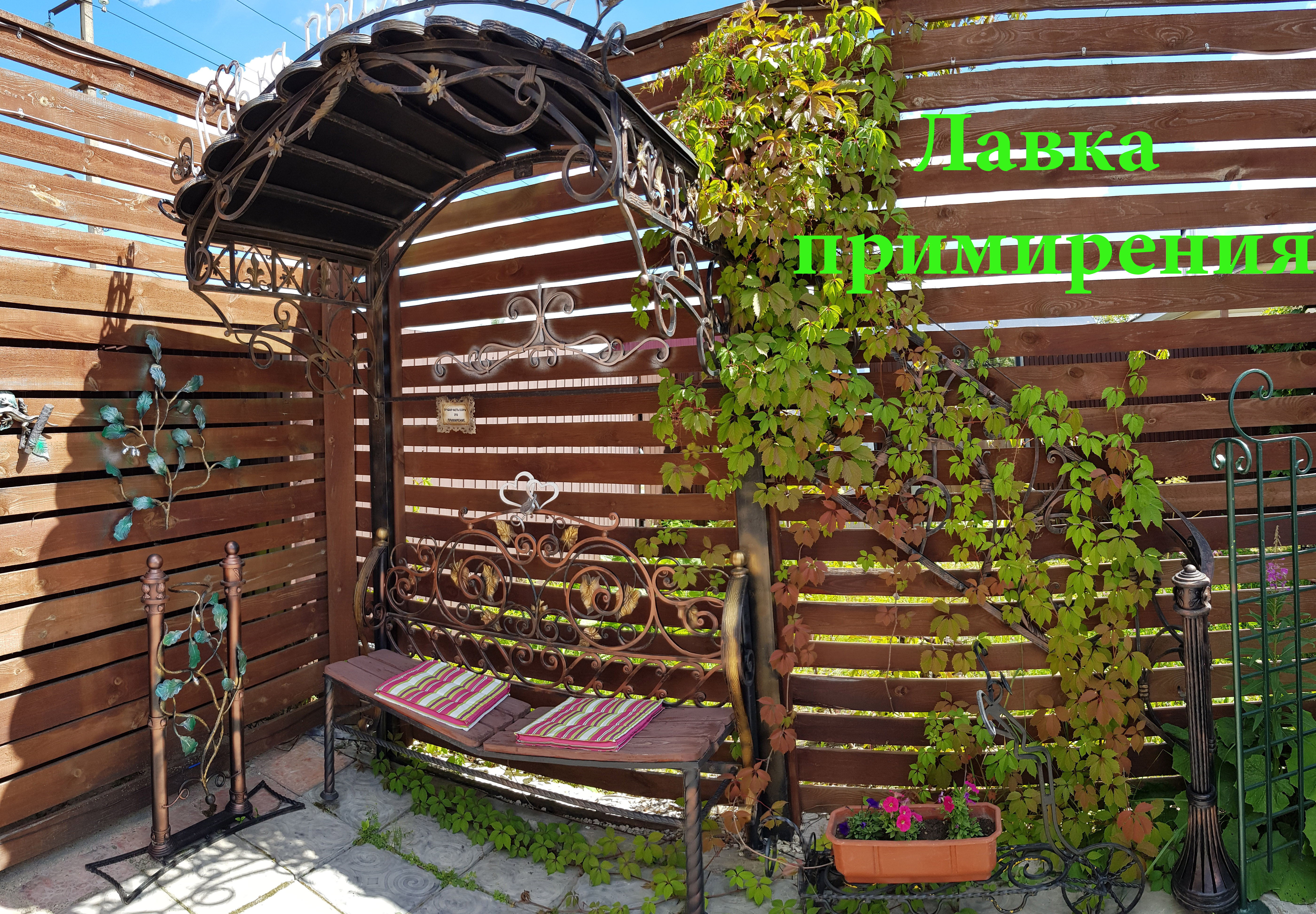 Улучшенный номер с кроватью размера «king-size»