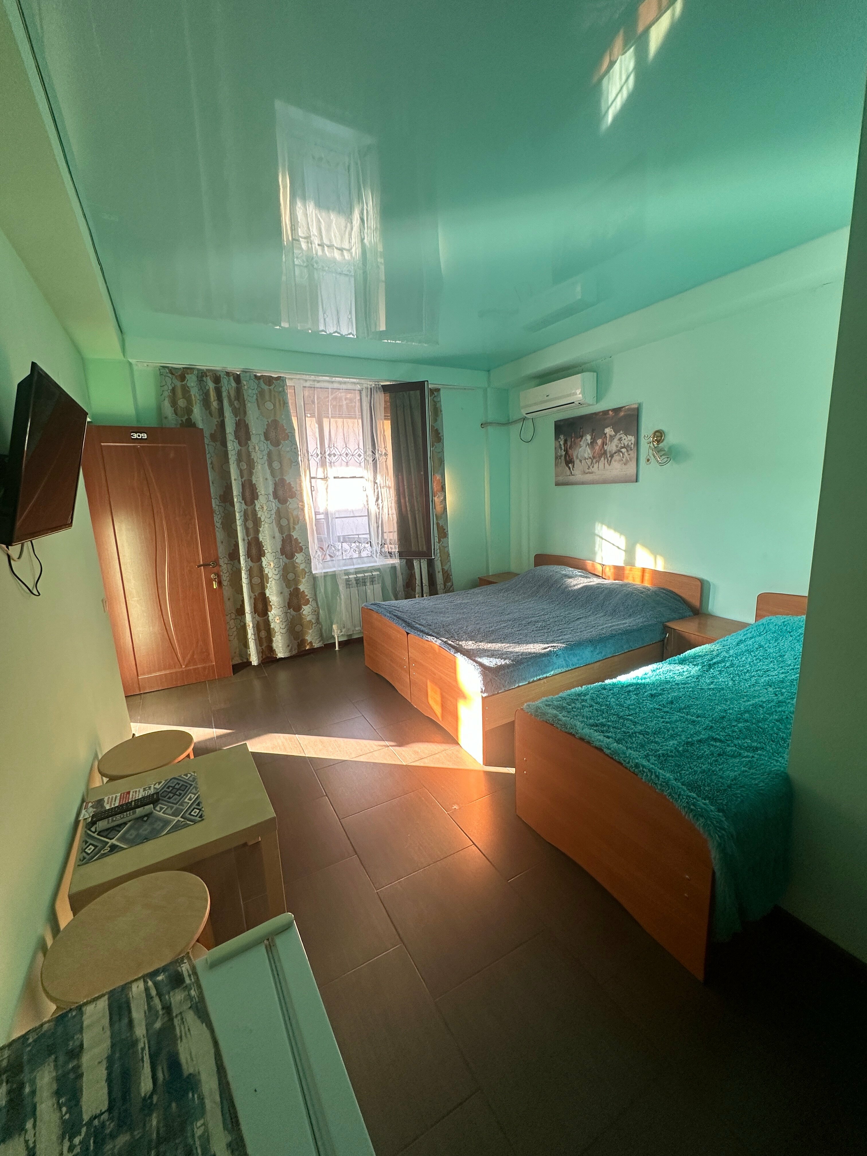 Классический трехместный номер