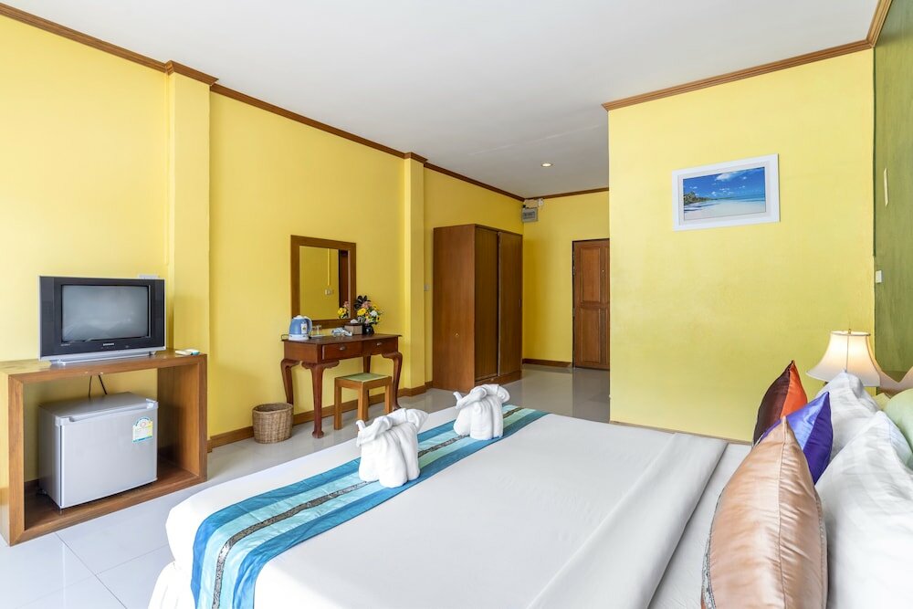 Standard Double Room with Street View