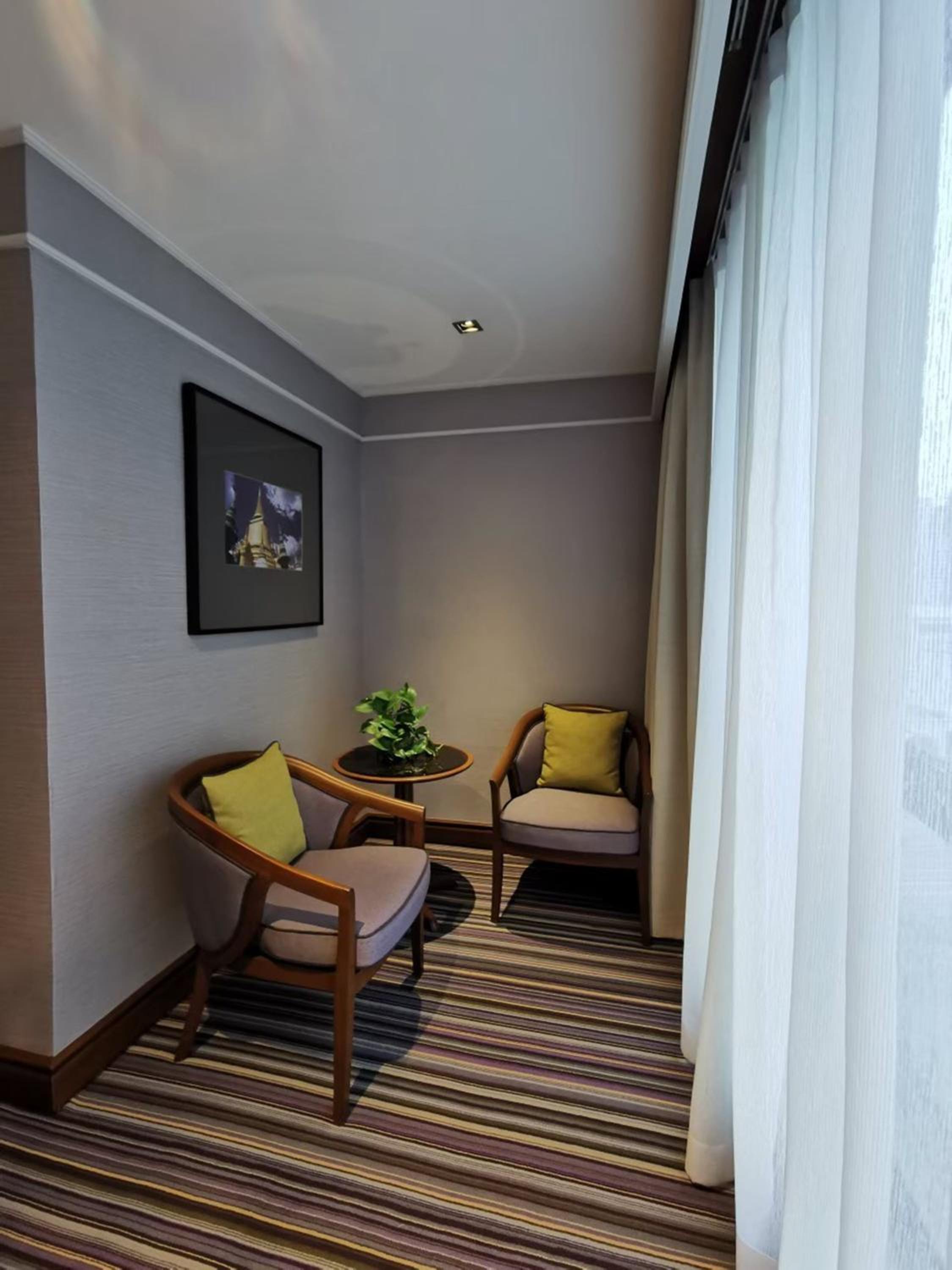 Deluxe Family Room (2 Adults + 2 Childs)
