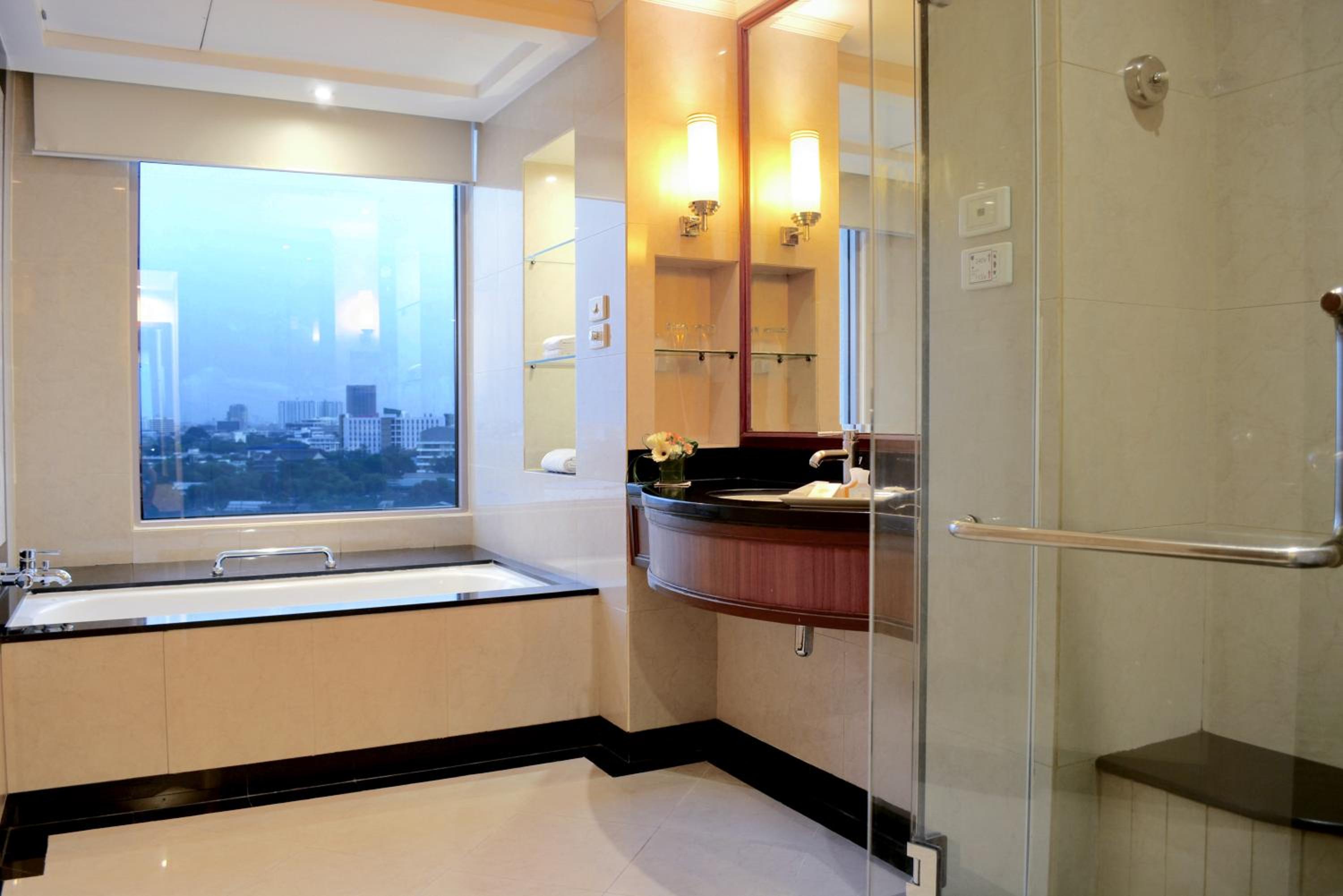 Executive Deluxe Double or Twin Room