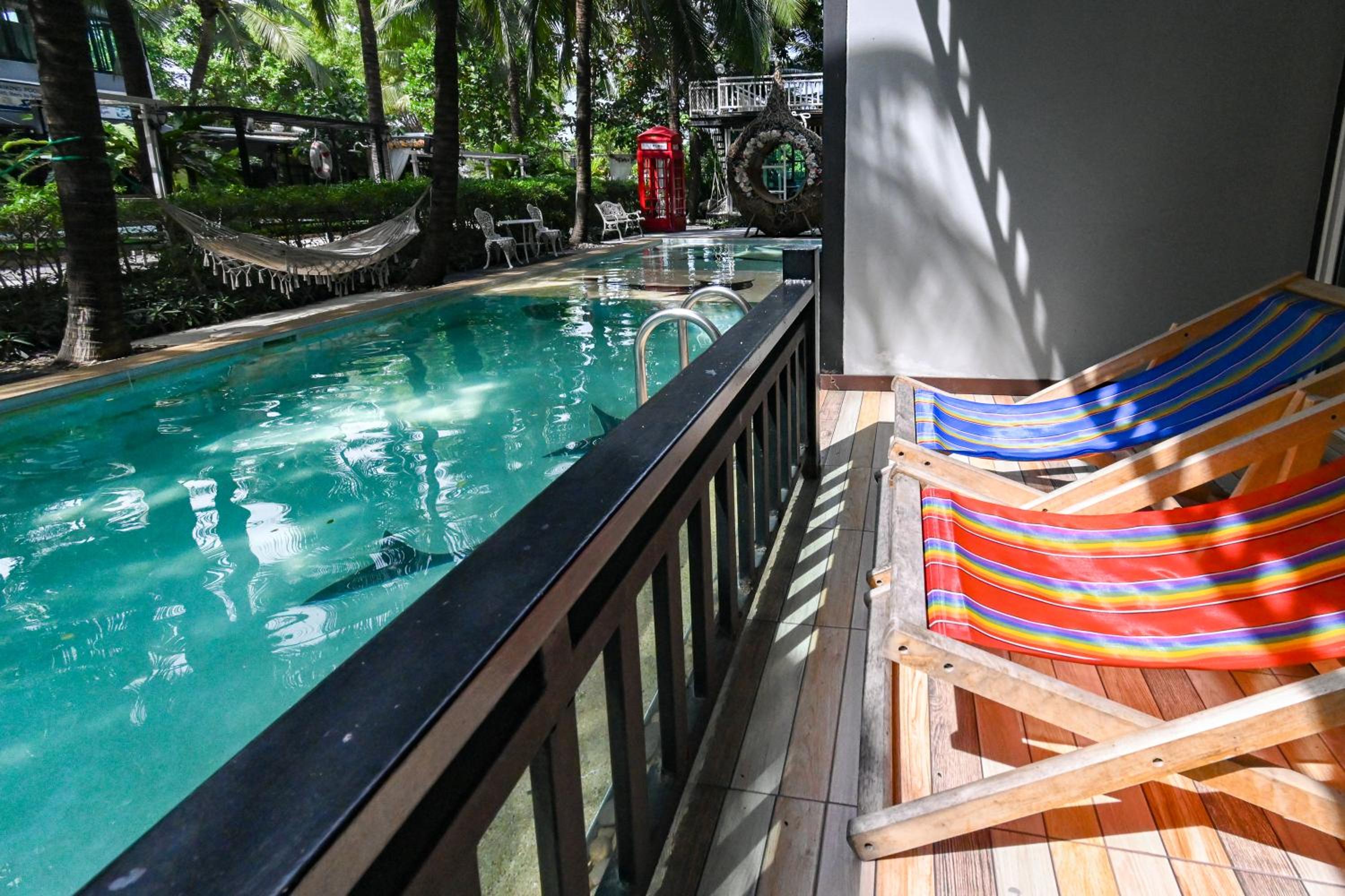 Deluxe Pool Access Double Room