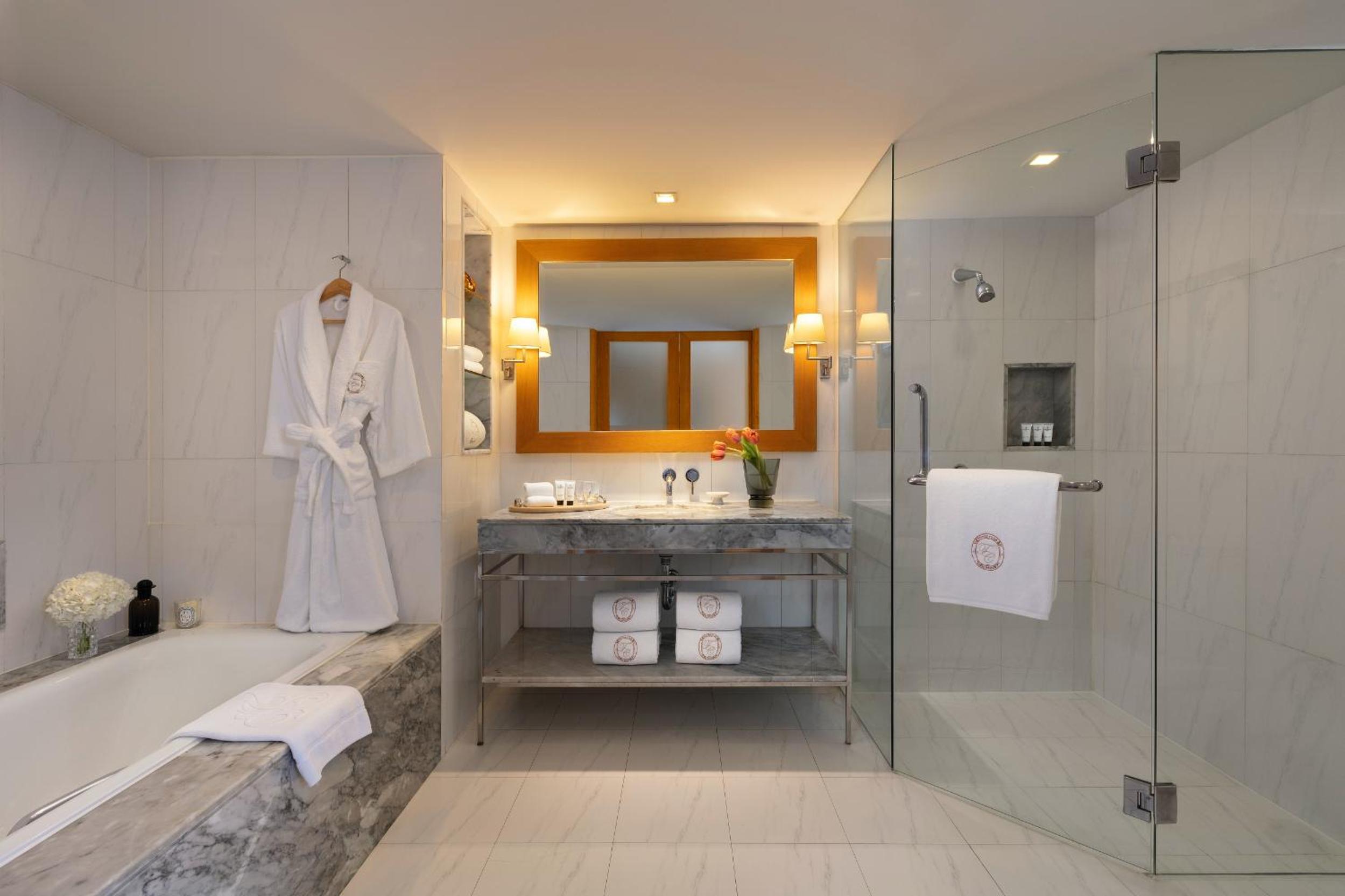 lebua Suite 3 bedroom 