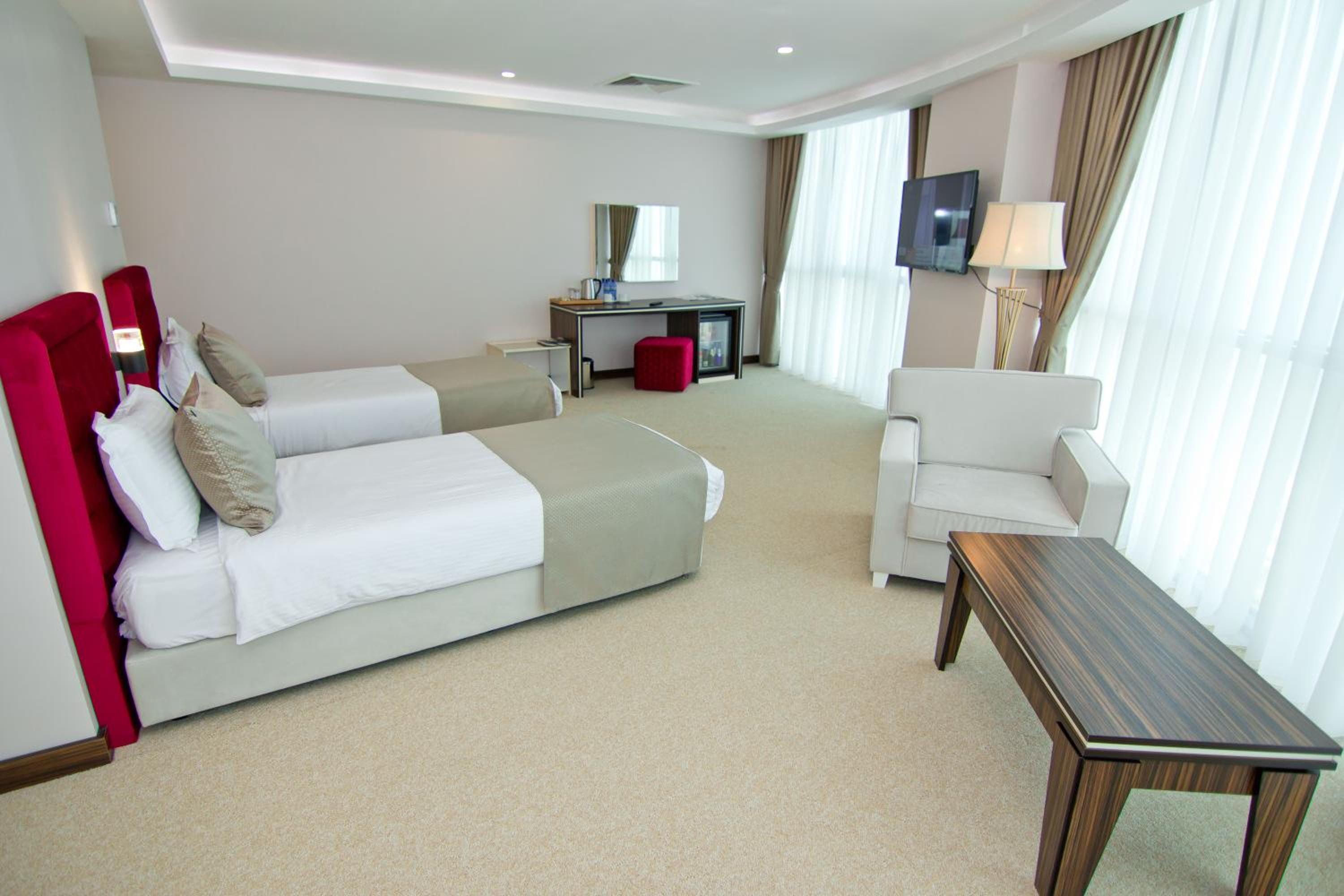 Deluxe Twin Room with Sea View