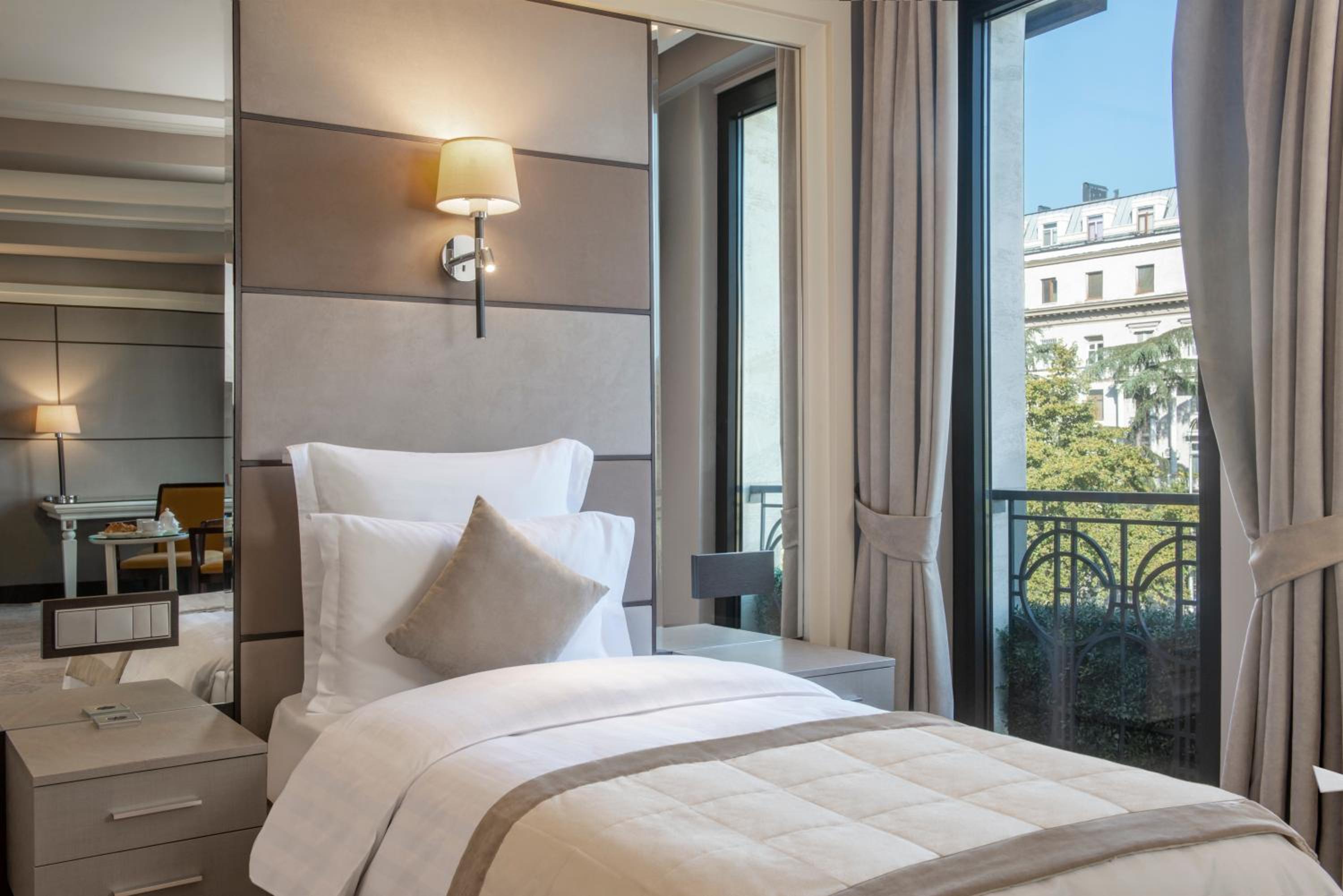 Executive Triple Room