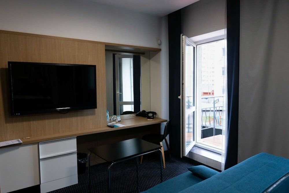 Family Quadruple Room, 1 King Bed with Sofa bed, Non Smoking, Balcony