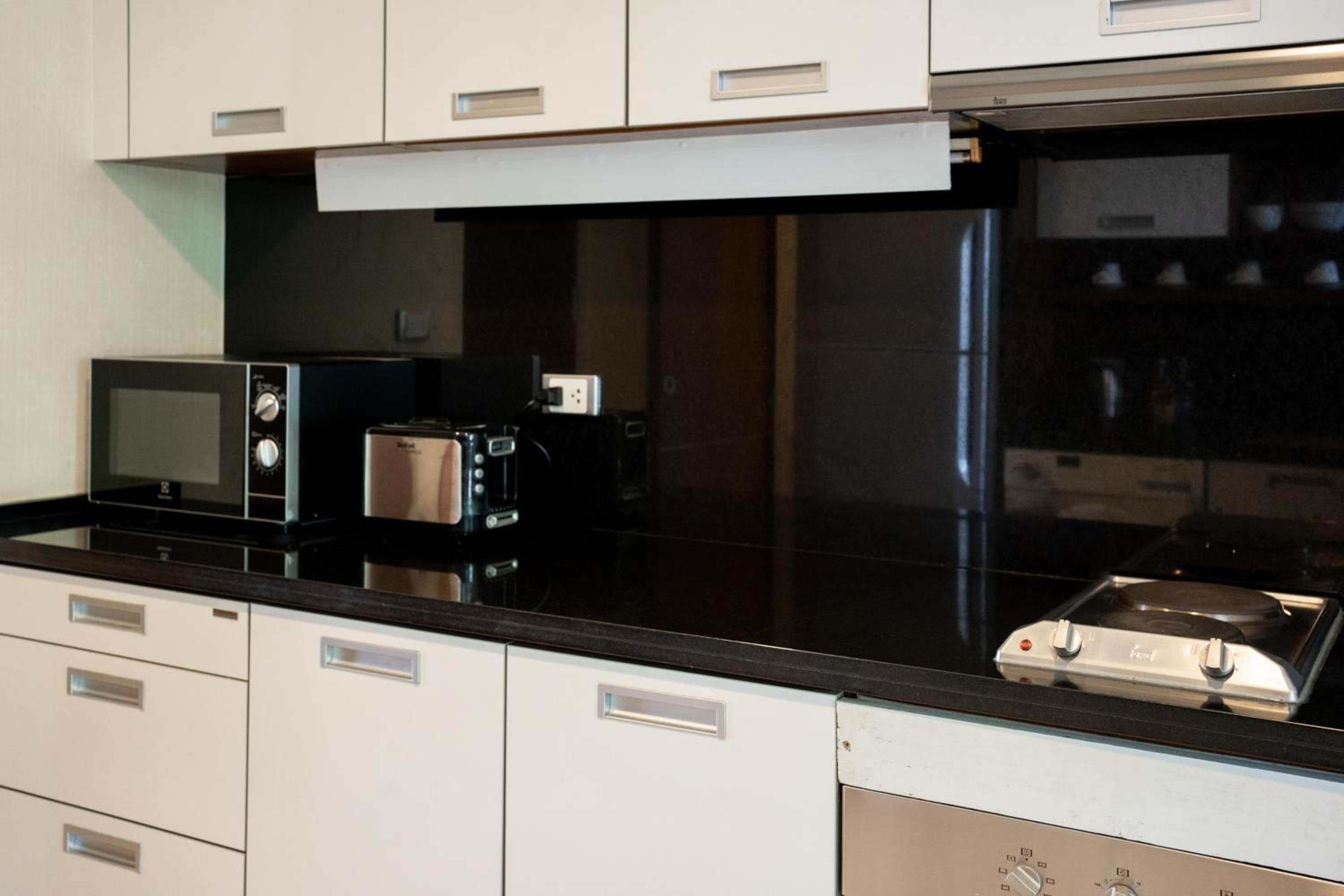 Superior 2 Bedroom Suite (Double King Bed)