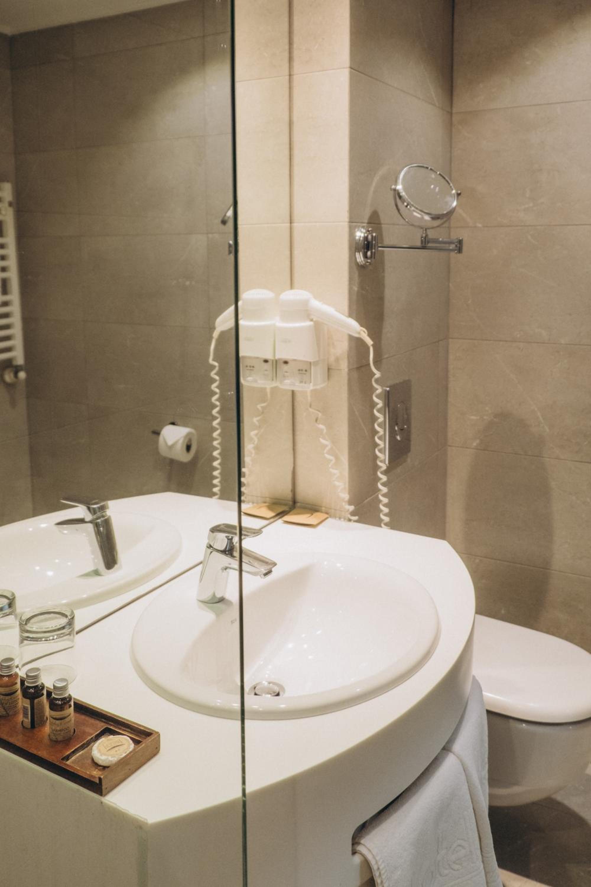 Comfort Double or Twin Room