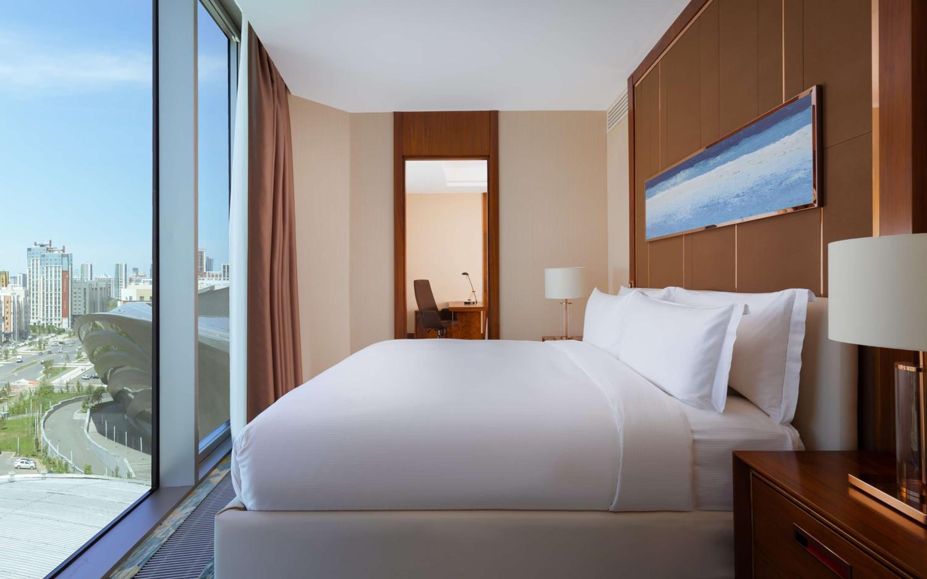 One-Bedroom King Suite