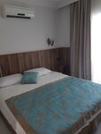 Standard Double Room в Elijah Hotel