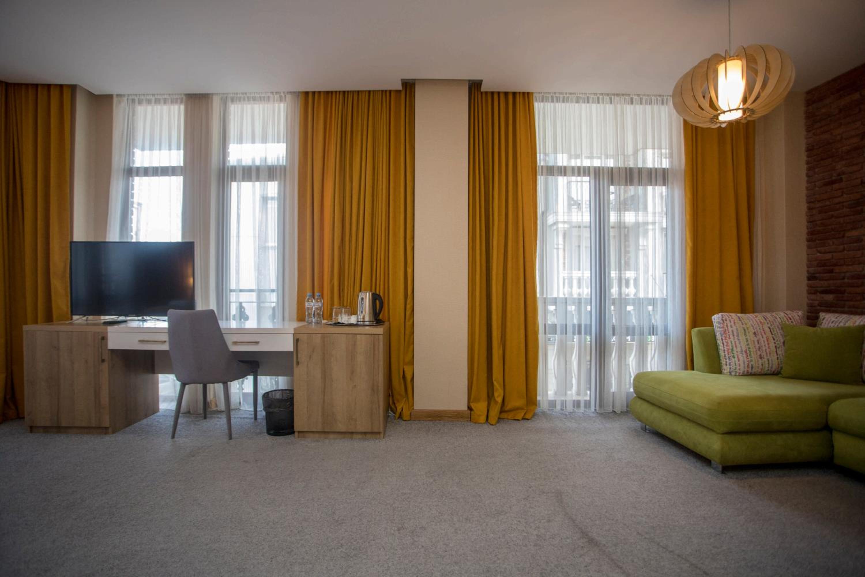 Suite with City View