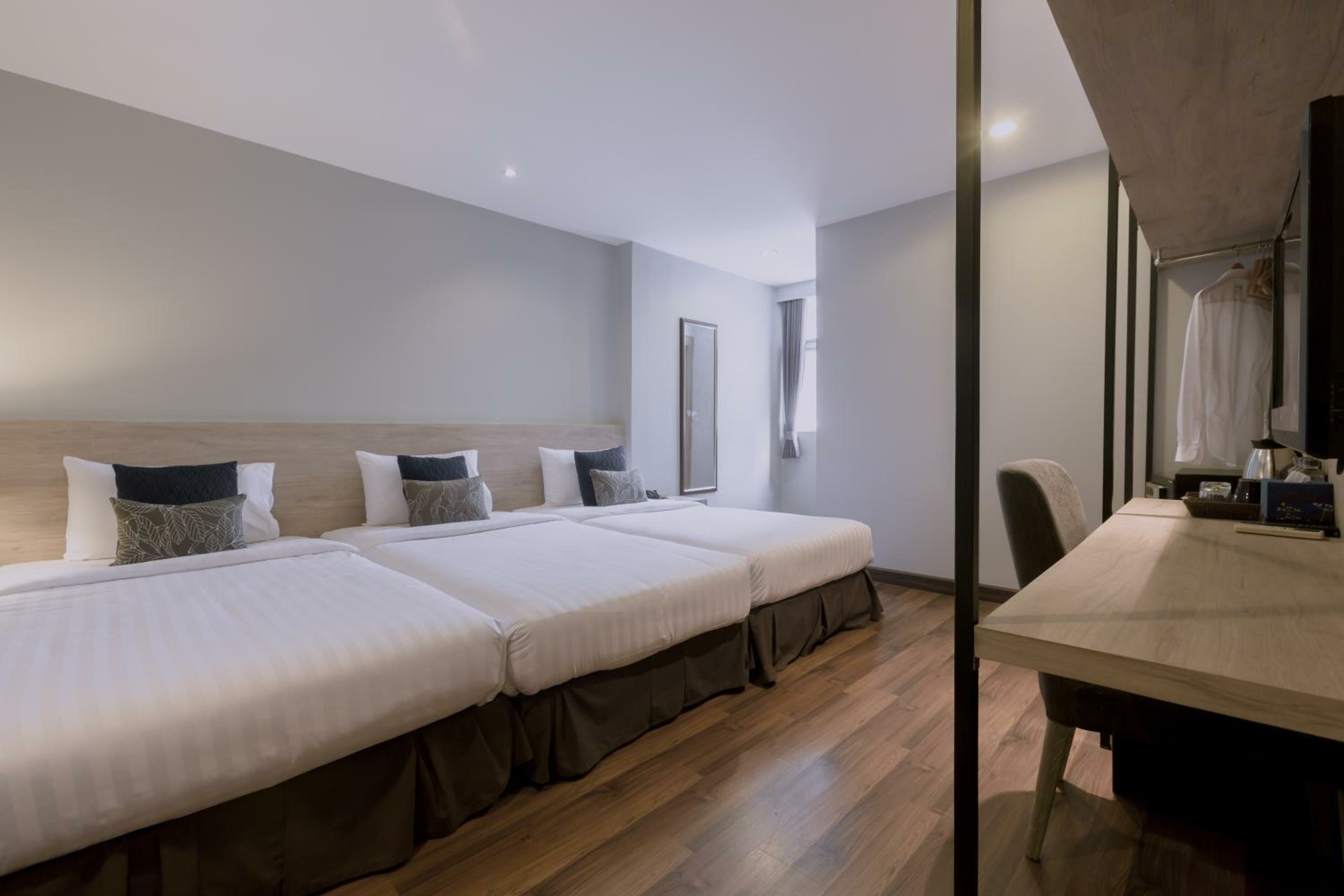 Superior Triple Room