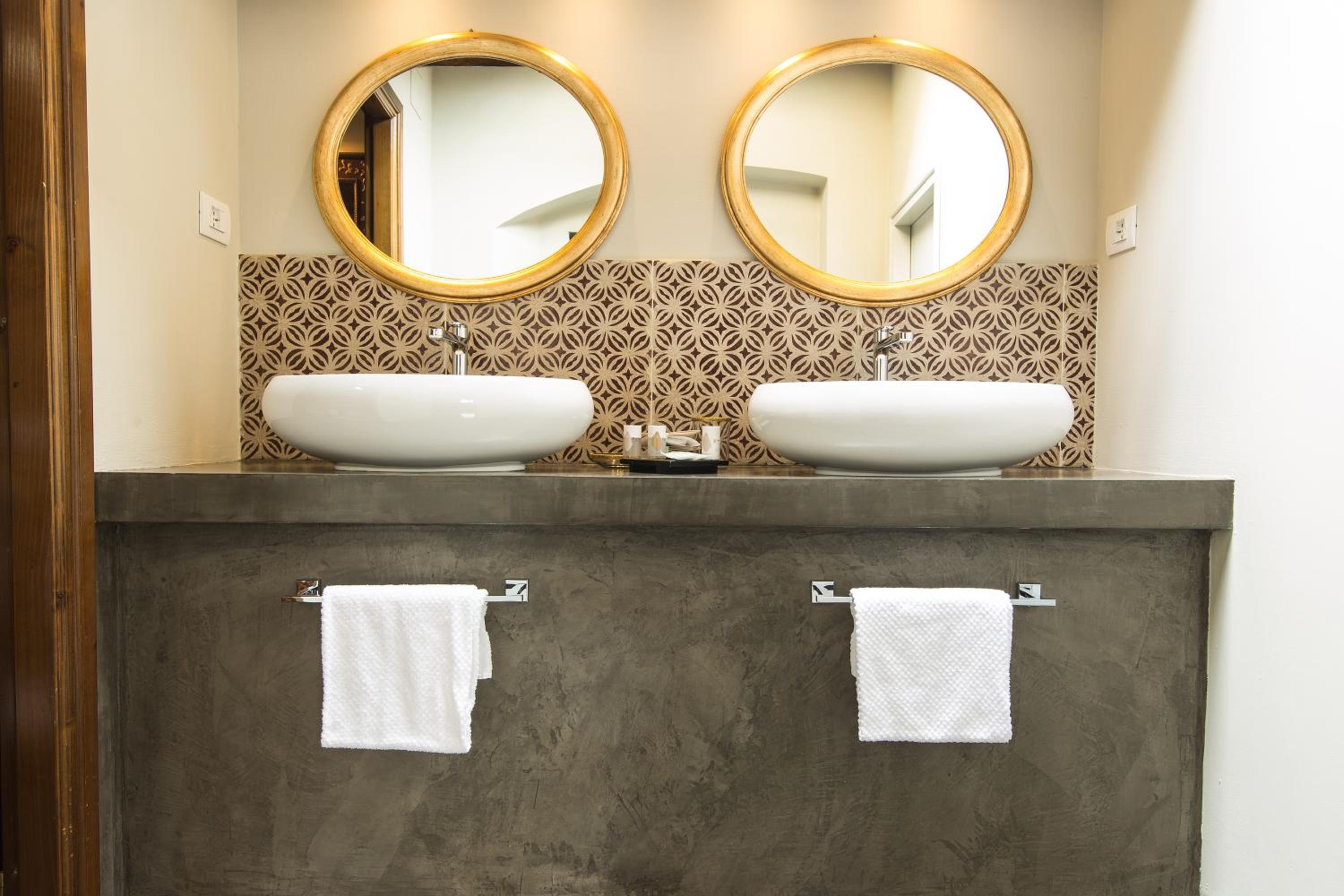 Suite with City View