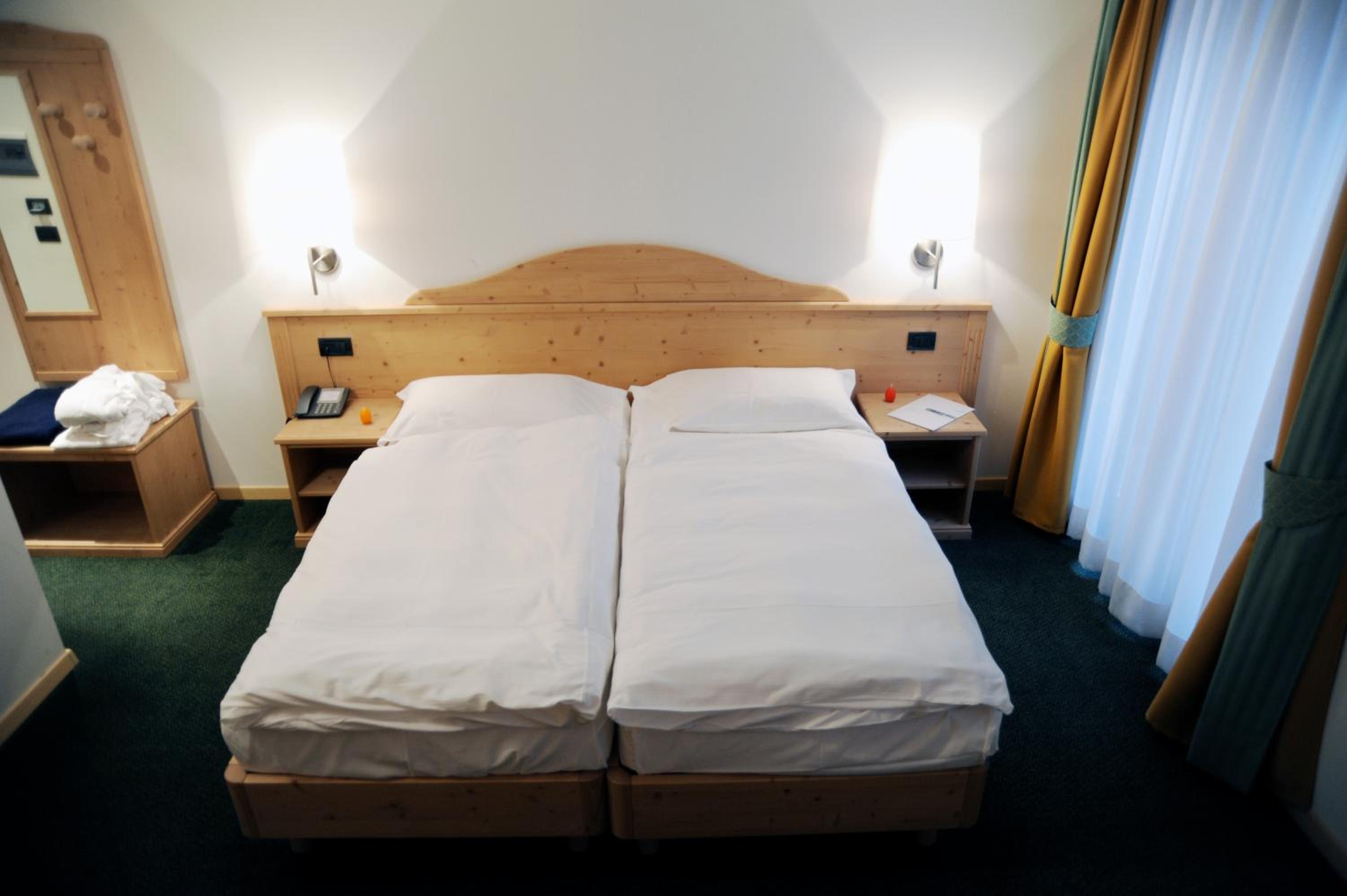 Triple Room with Spa Access