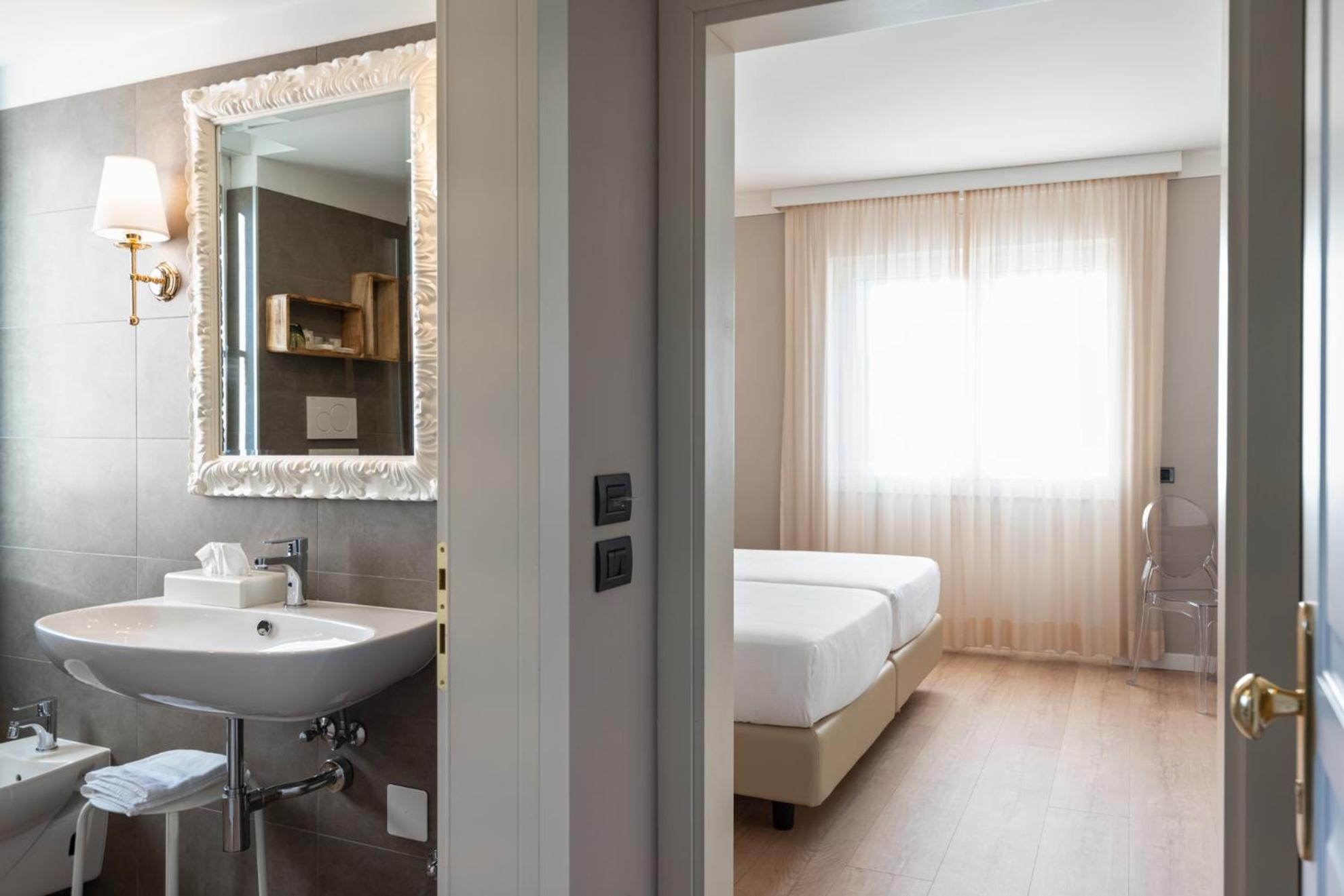 Classic Double or Twin Room