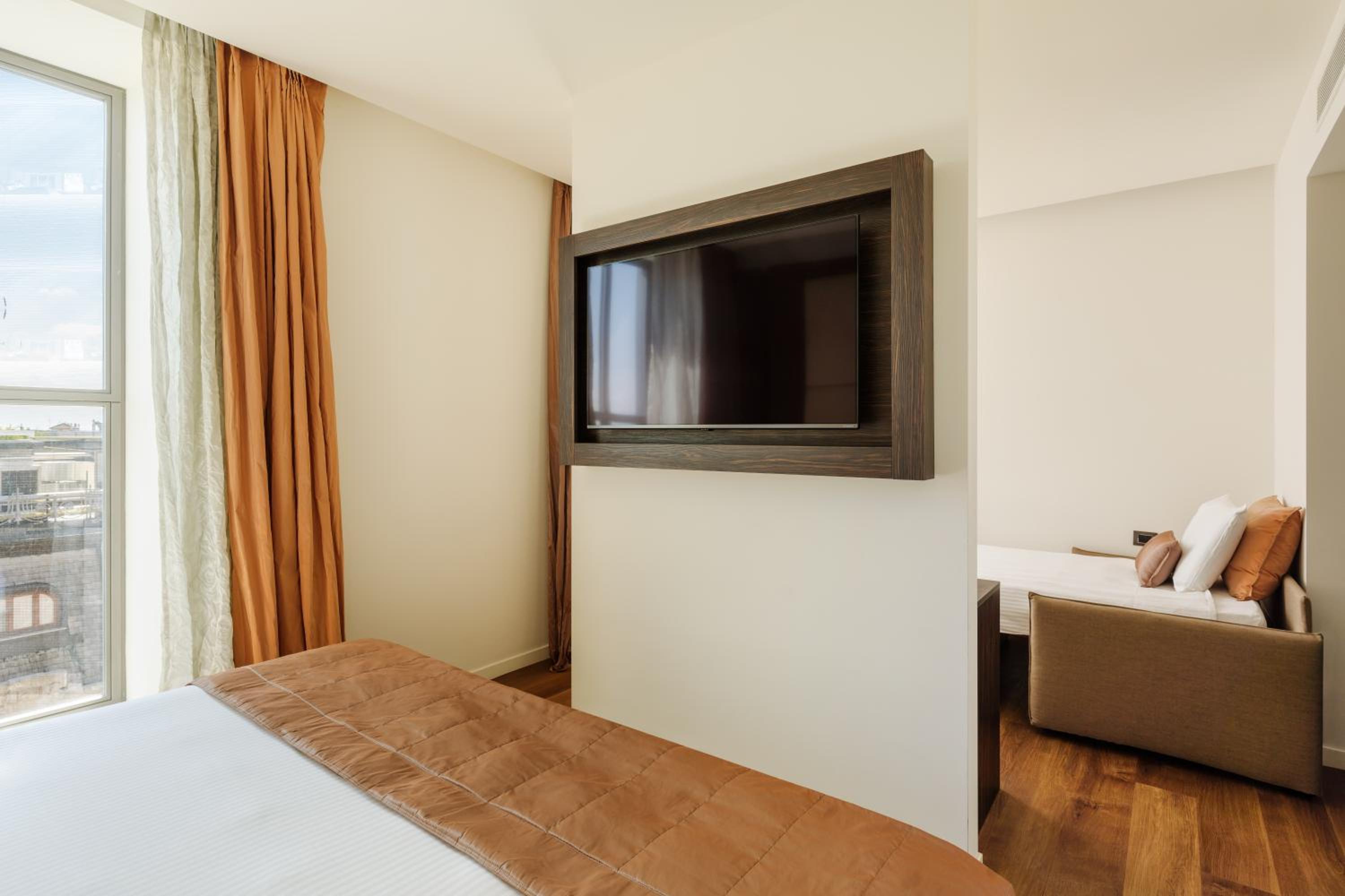 Executive Junior Suite