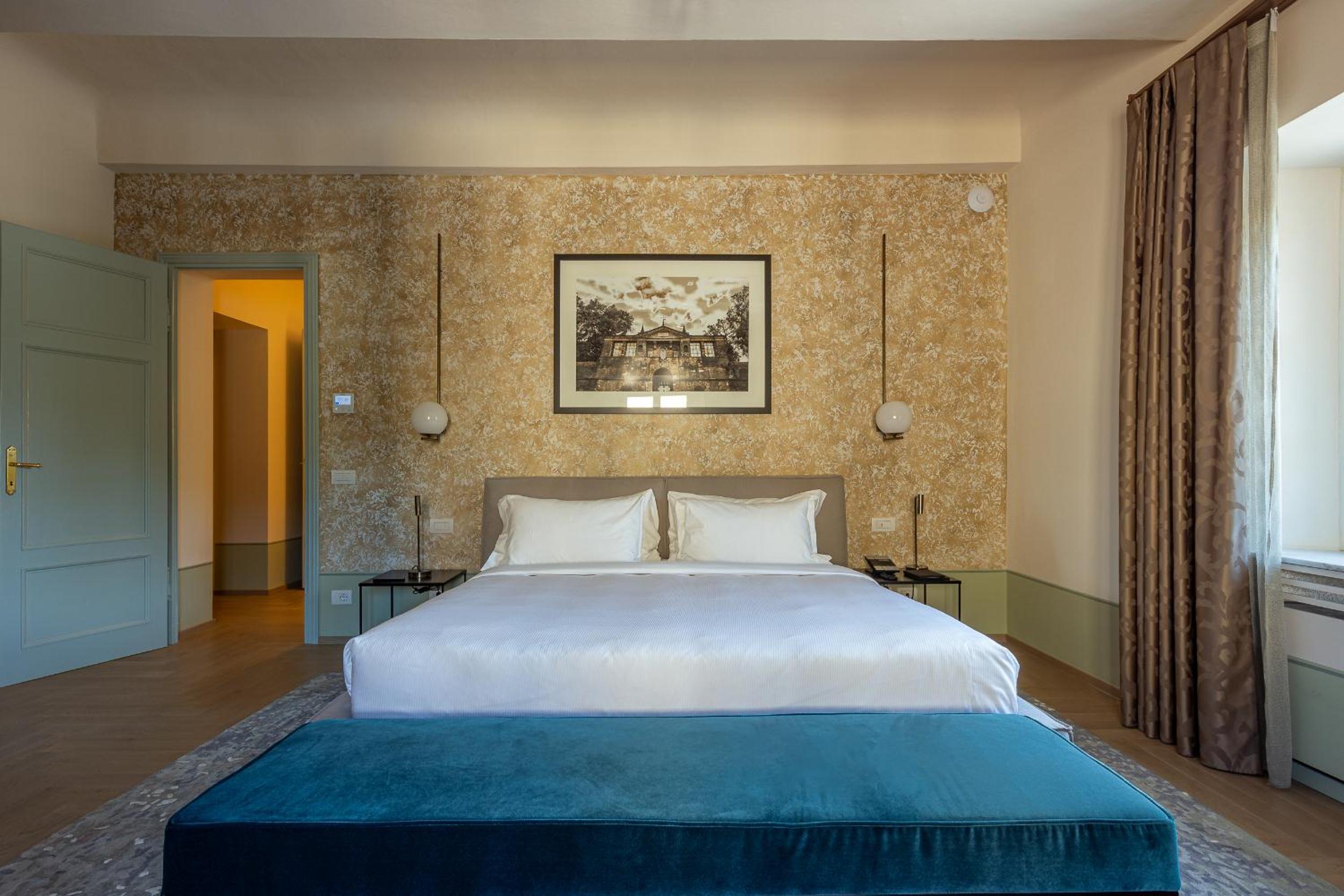 Two-Bedroom Suite Camelia