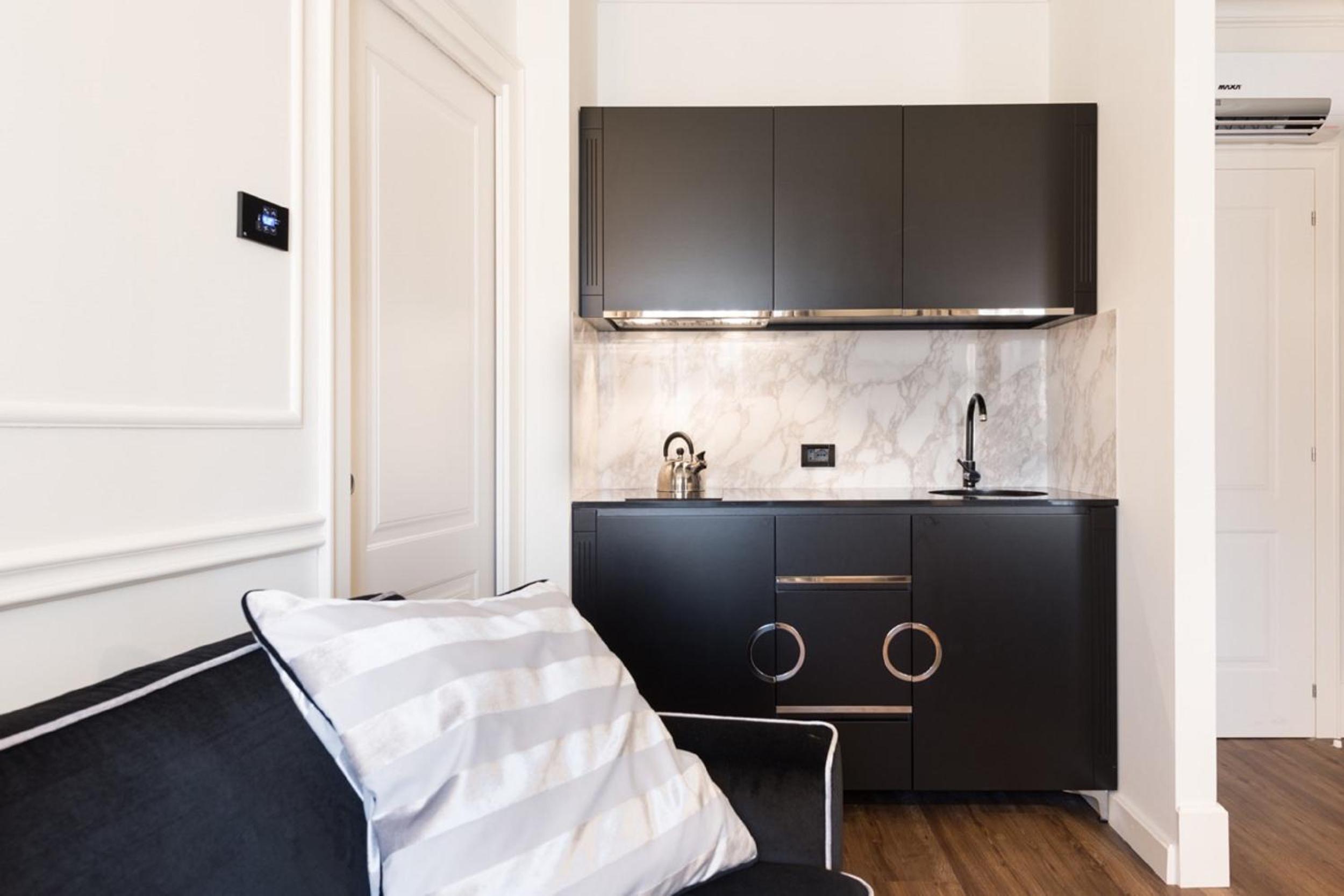 One-Bedroom Apartment (4 Adults) - Separate Building