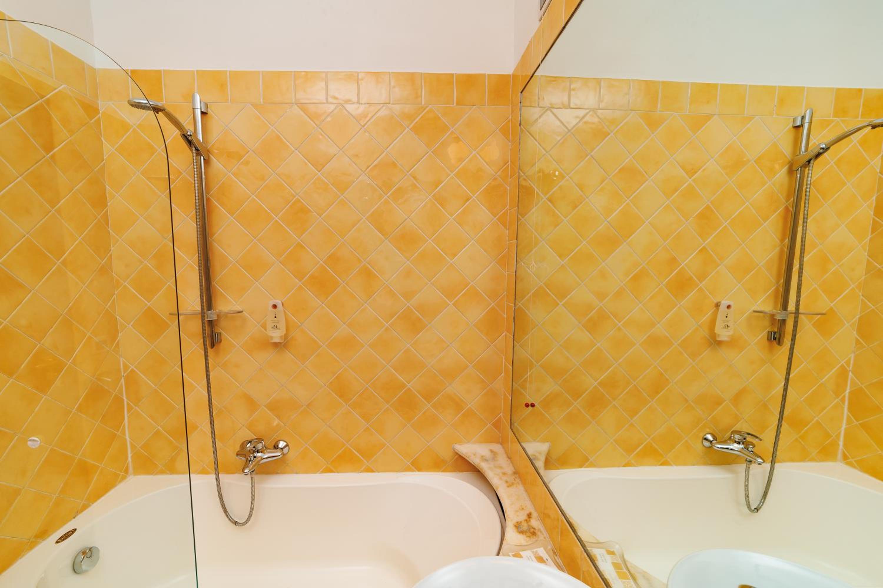 Superior Double Room with Garden View