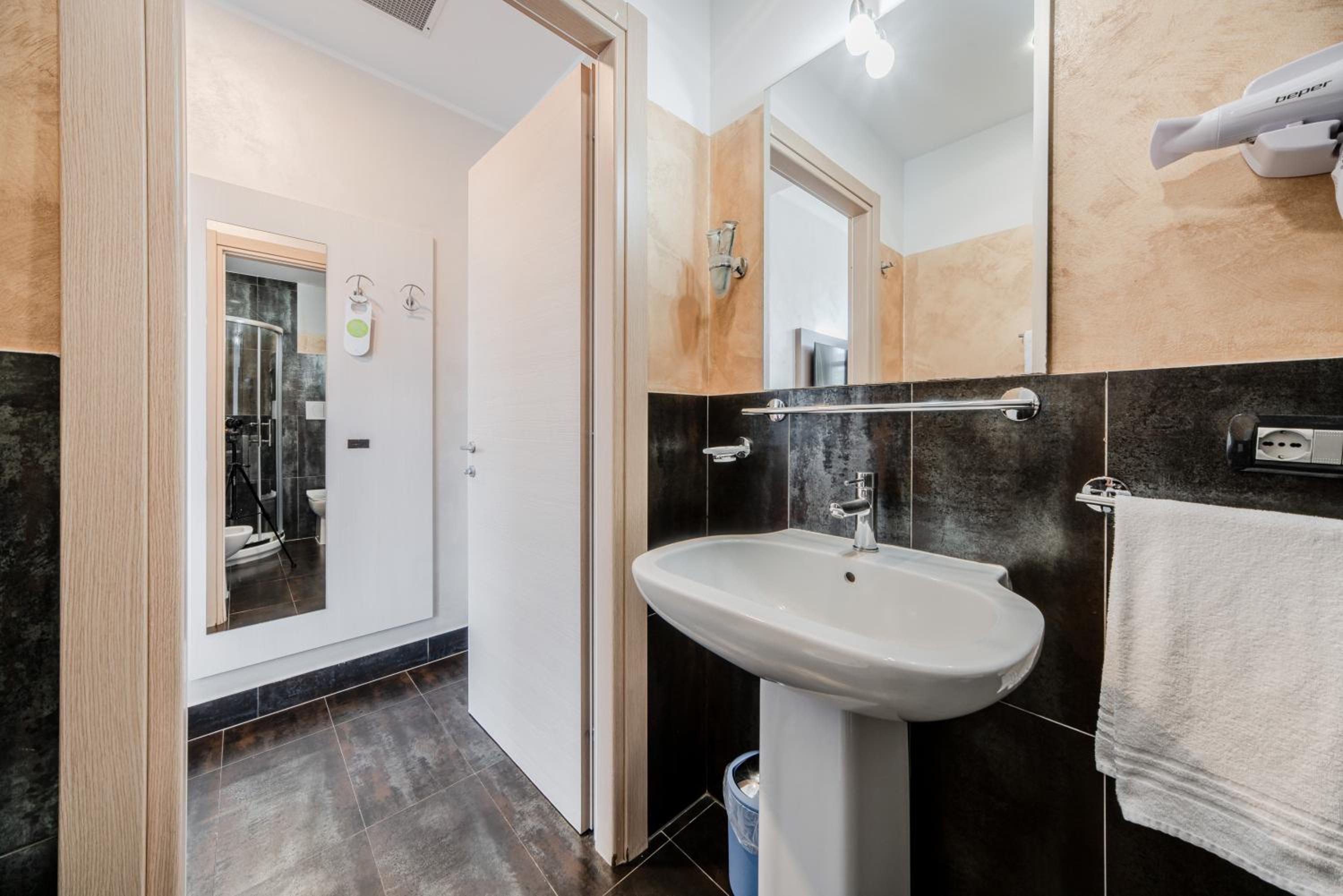 Twin Room with Balcony