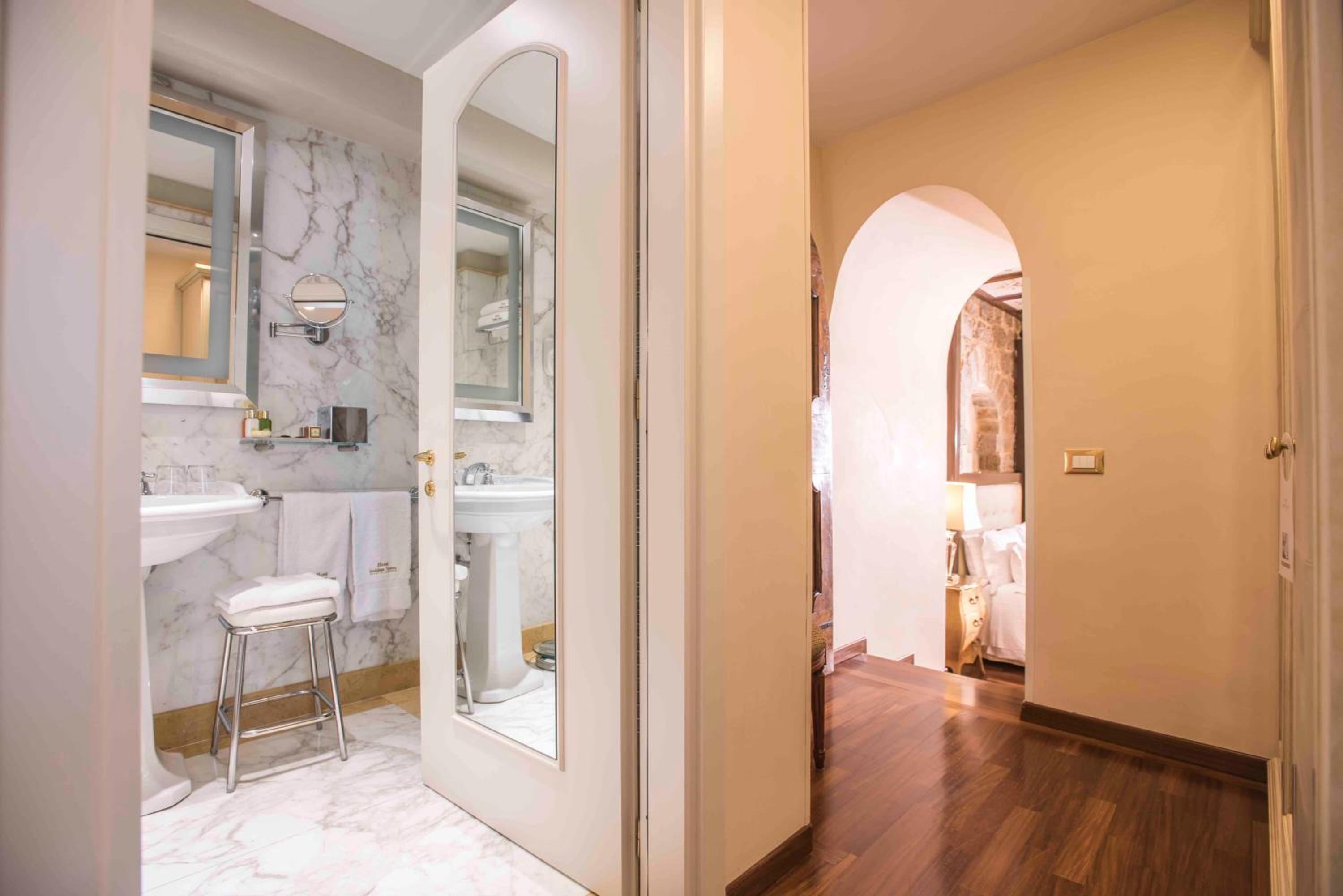 Deluxe Double Room - Tower