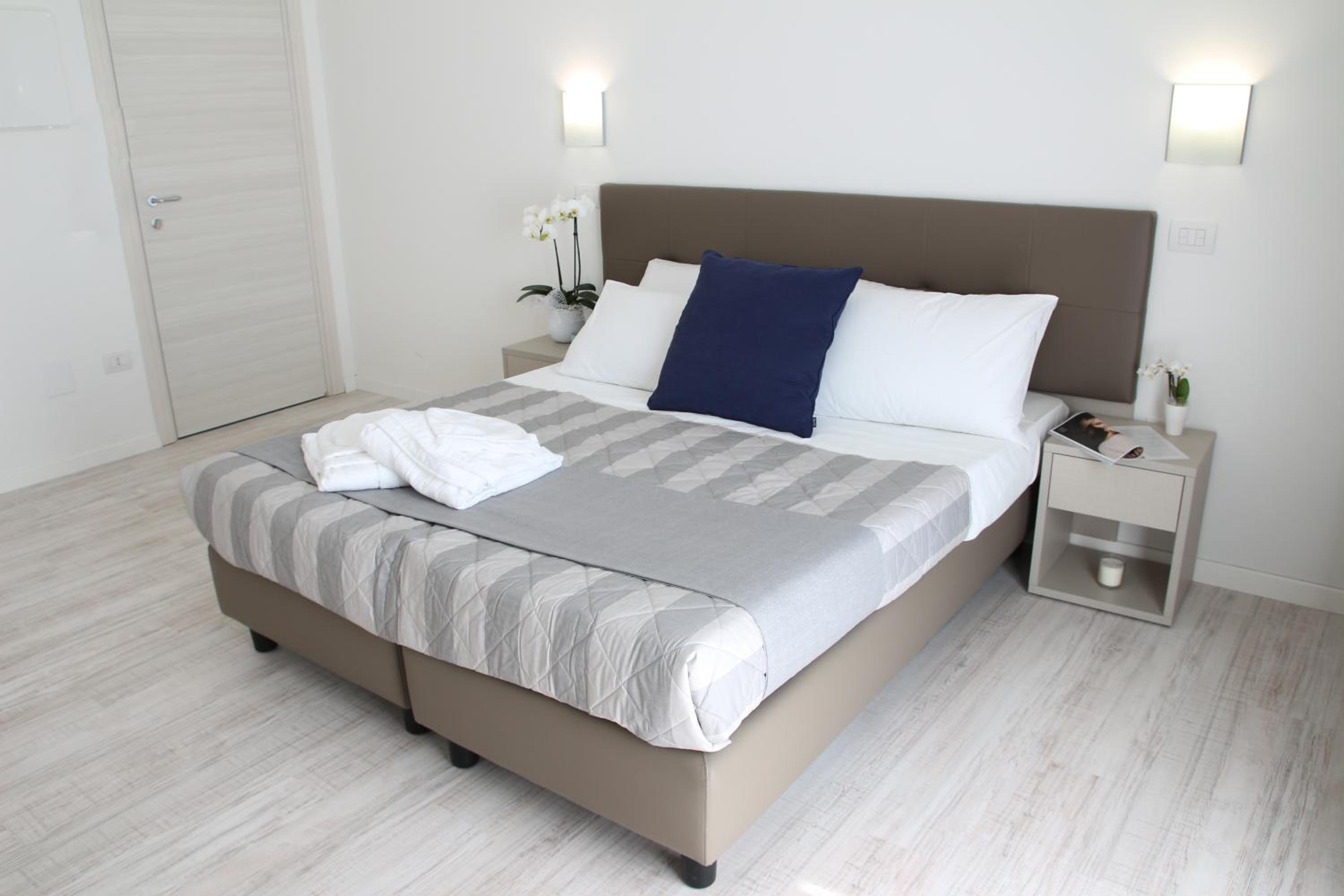 Double or Twin Room with Balcony