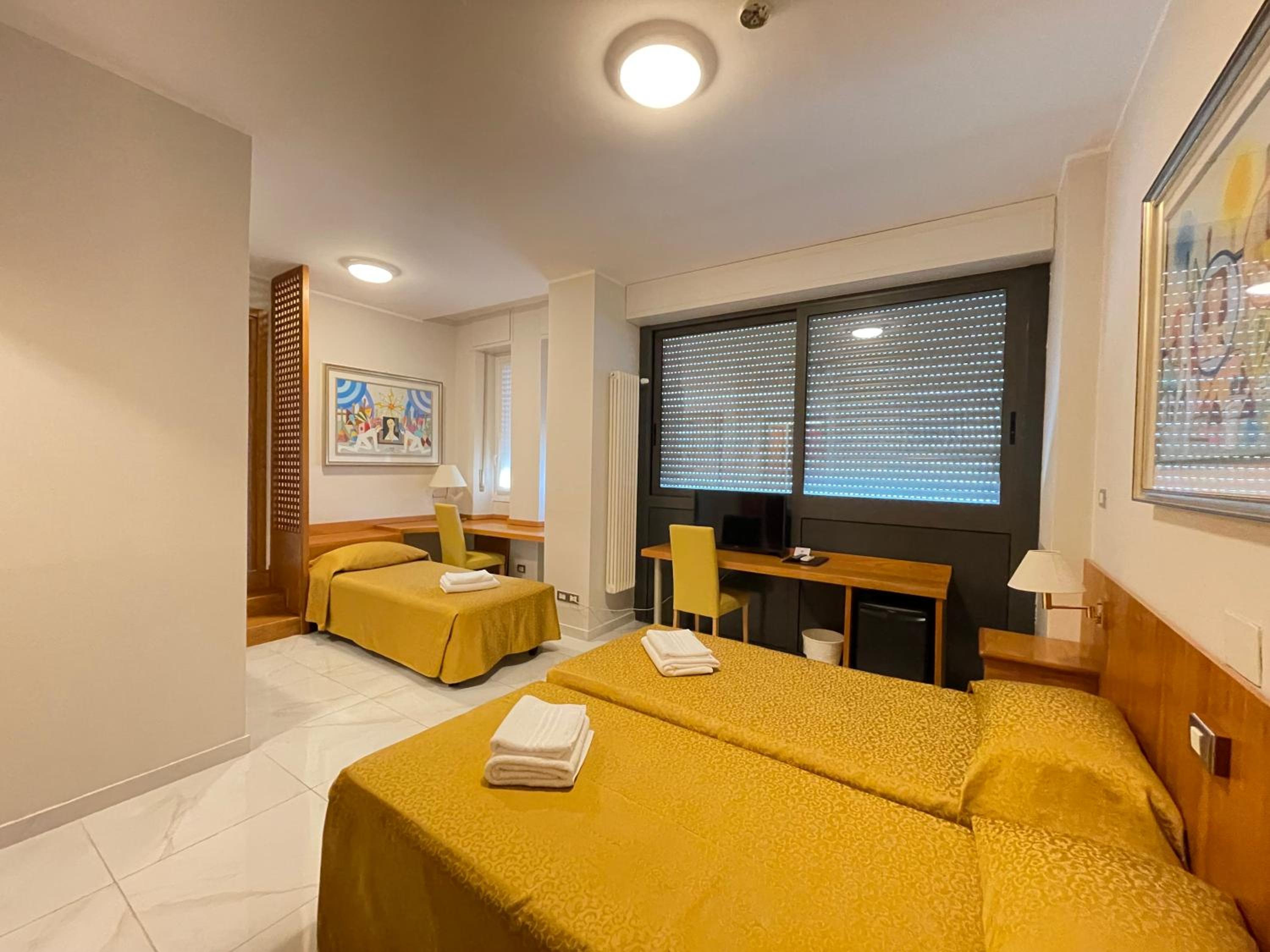 Quadruple Room with Shower