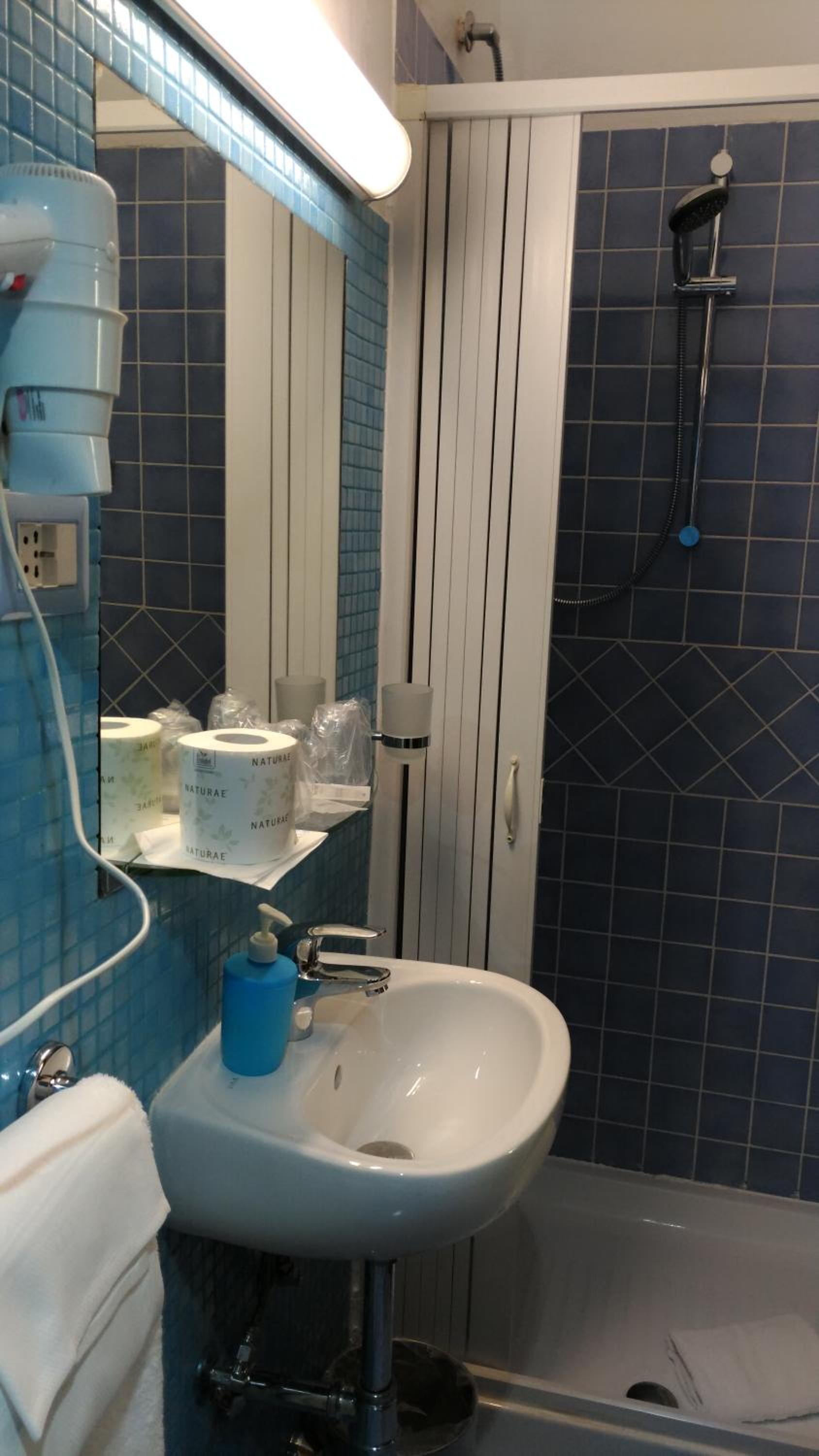 Classic Apartment - Annex