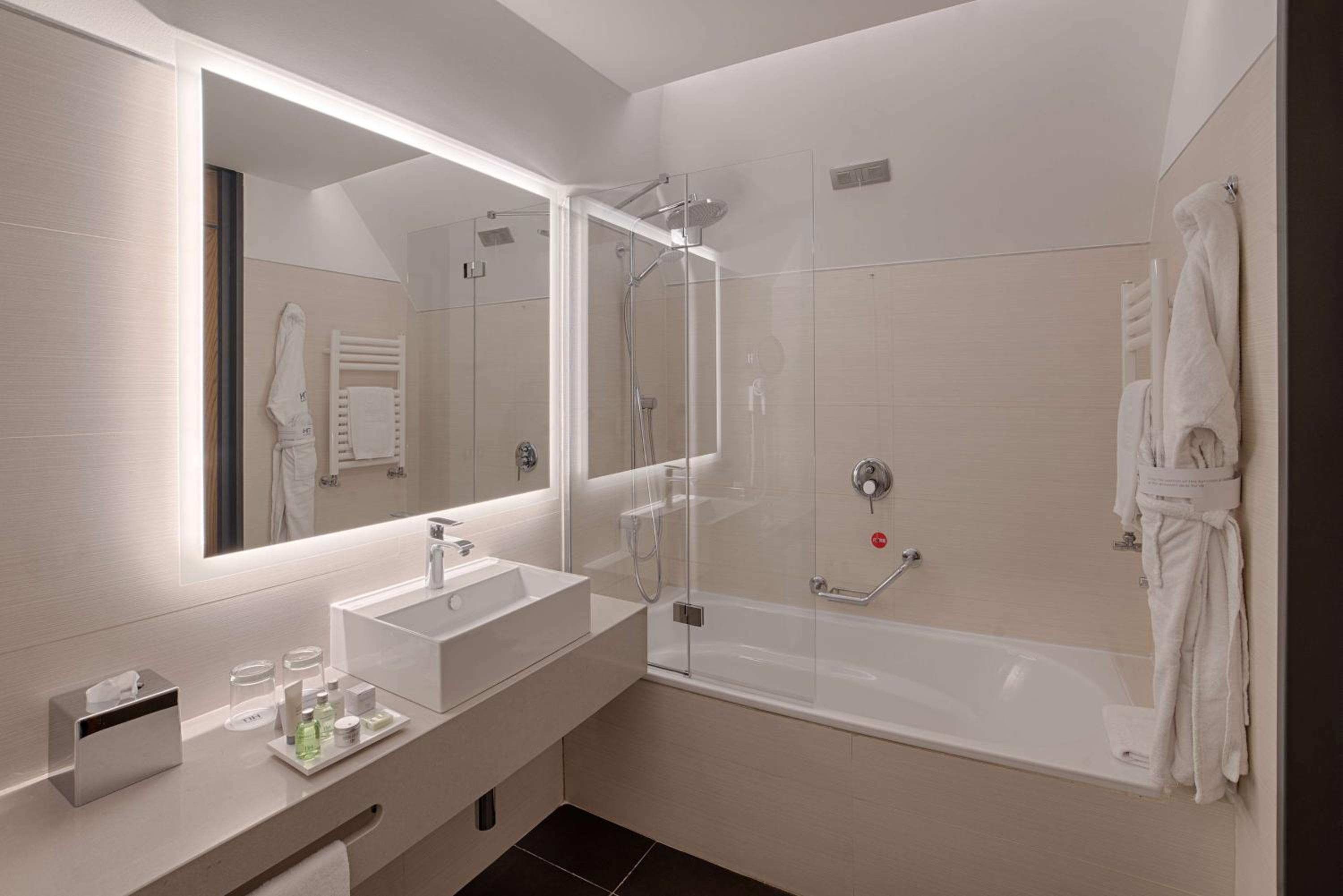 Junior Suite VIP Floor