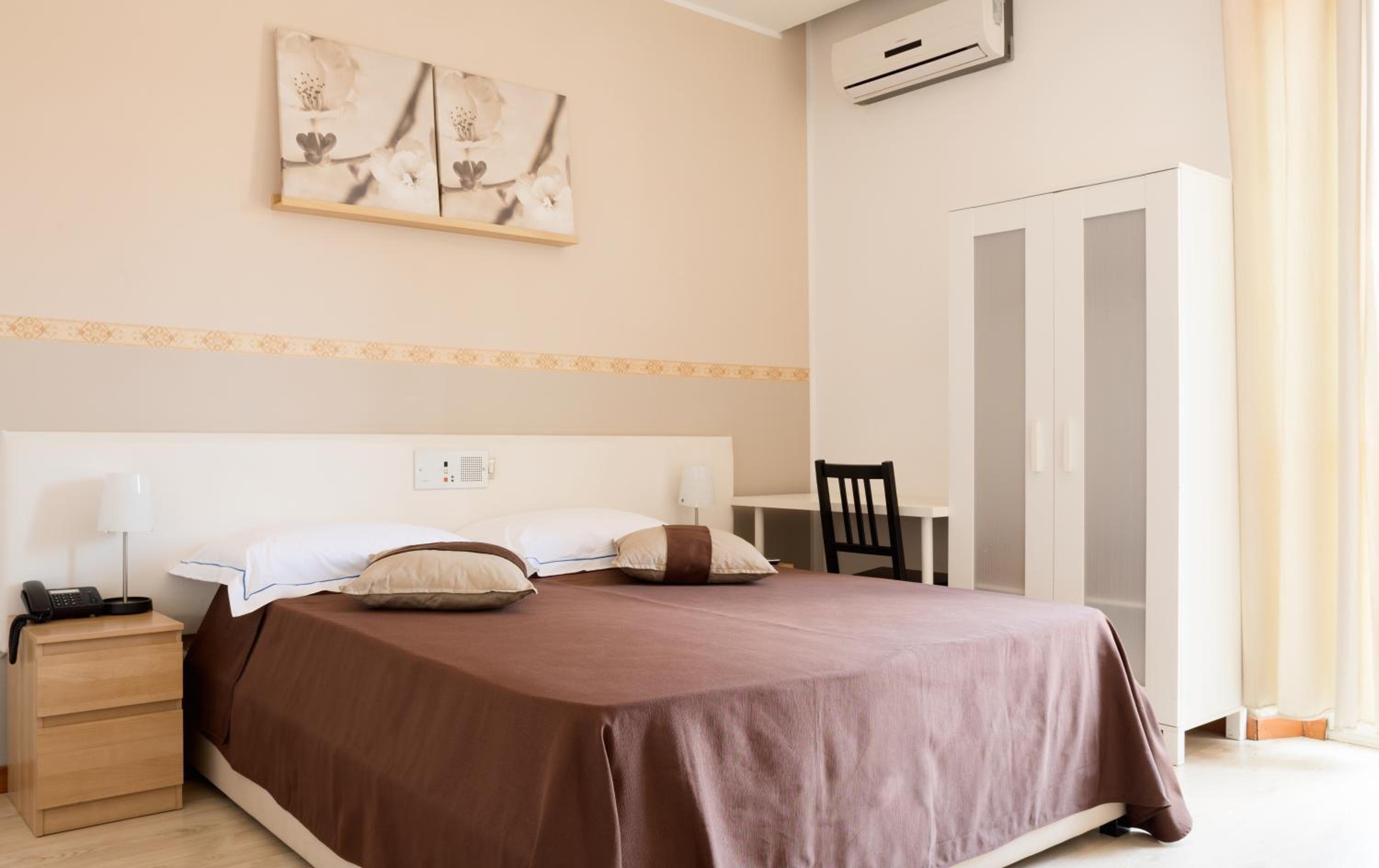 Superior Double or Twin Room with Terrace