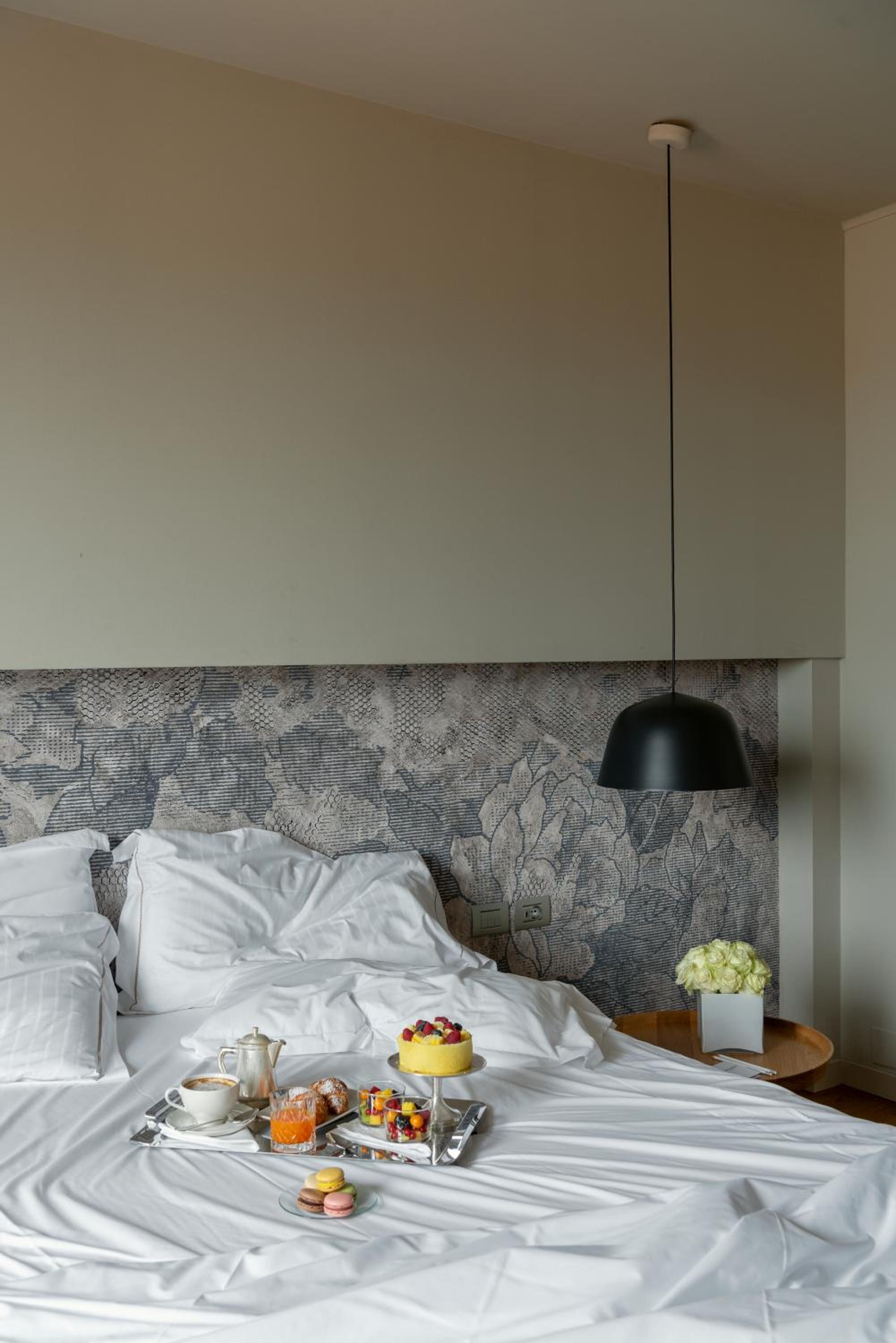 Junior Suite with Shower