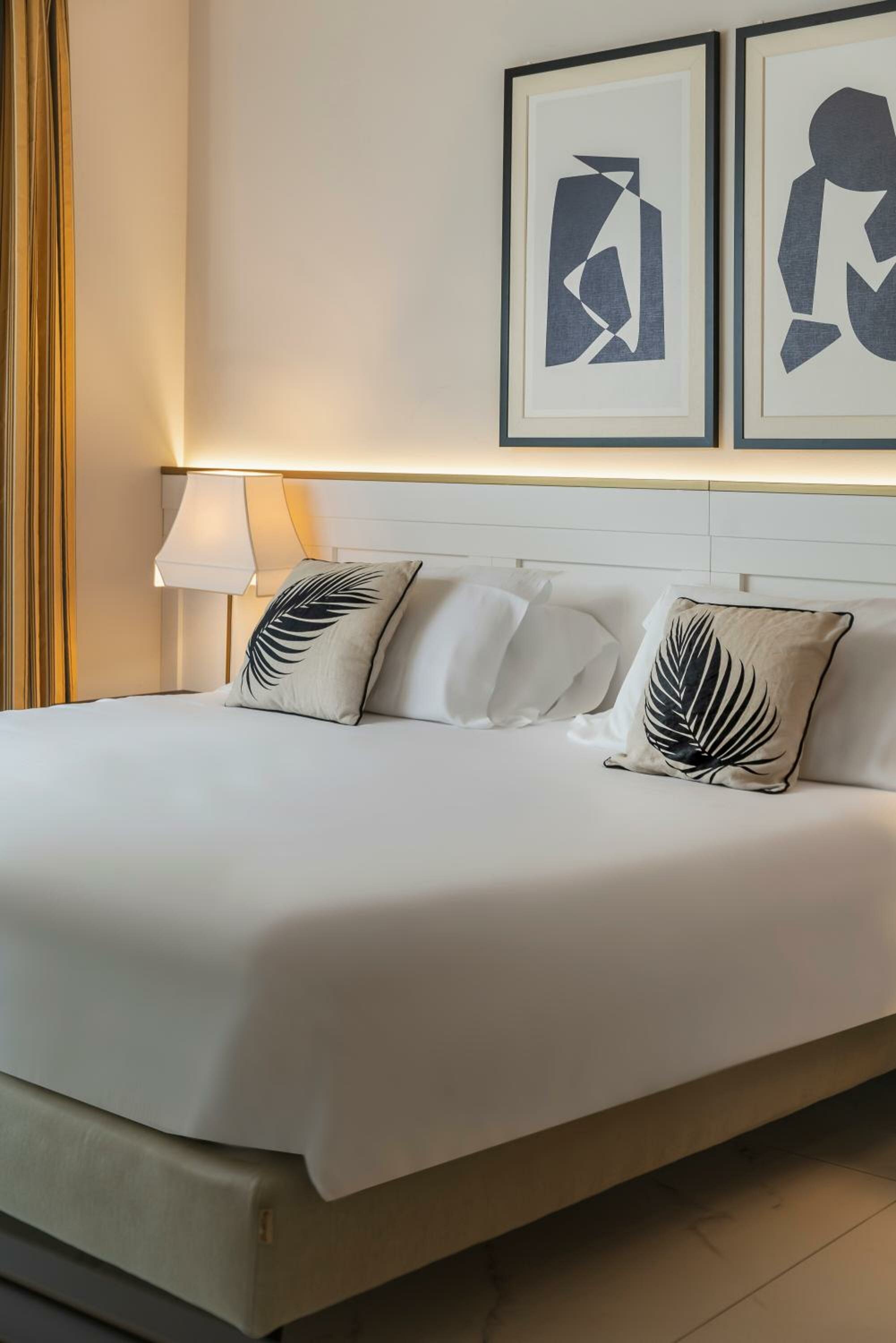 Double or Twin Room with Sea View and Spa Access