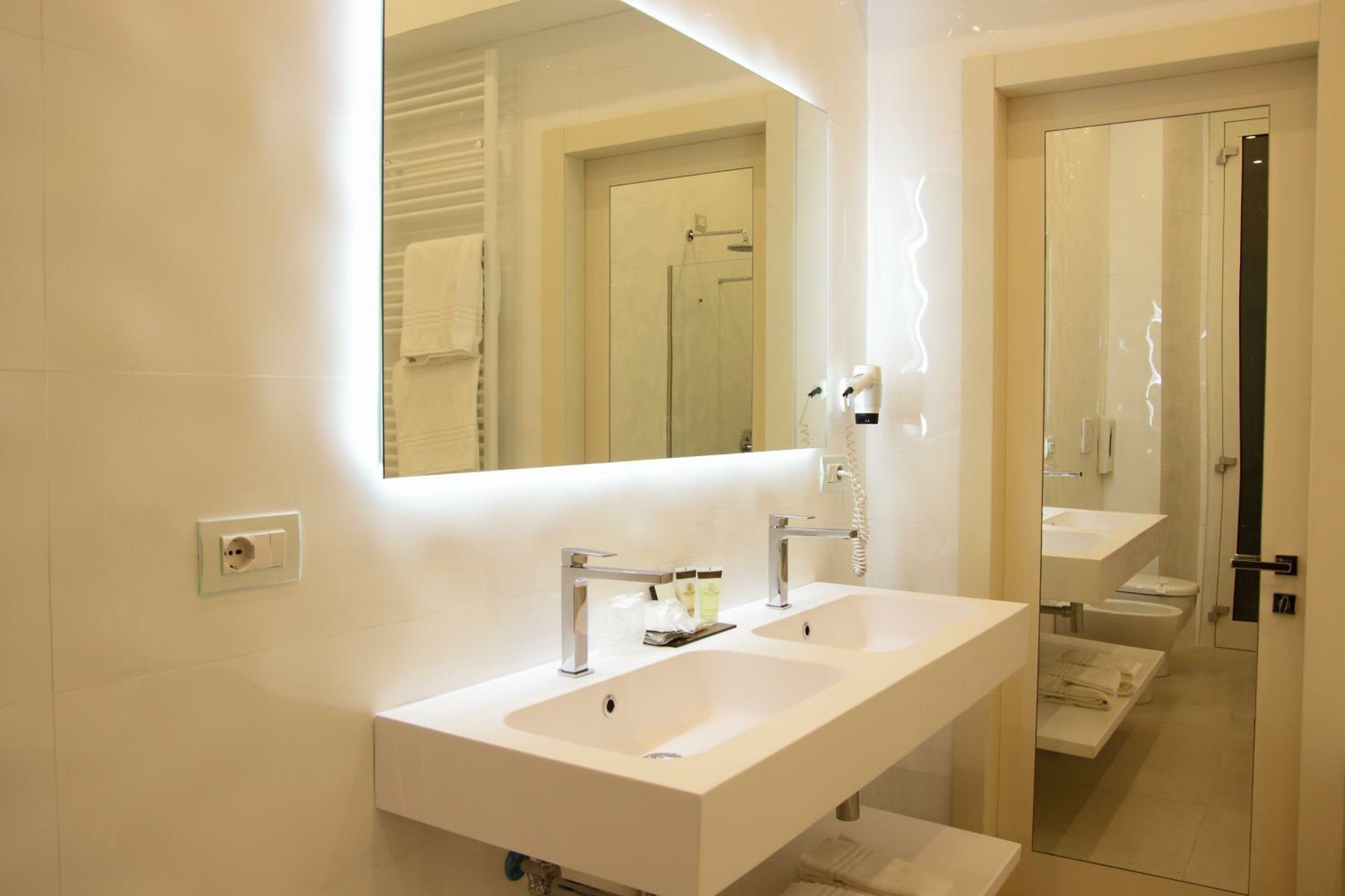 Double Room With Wellness Package