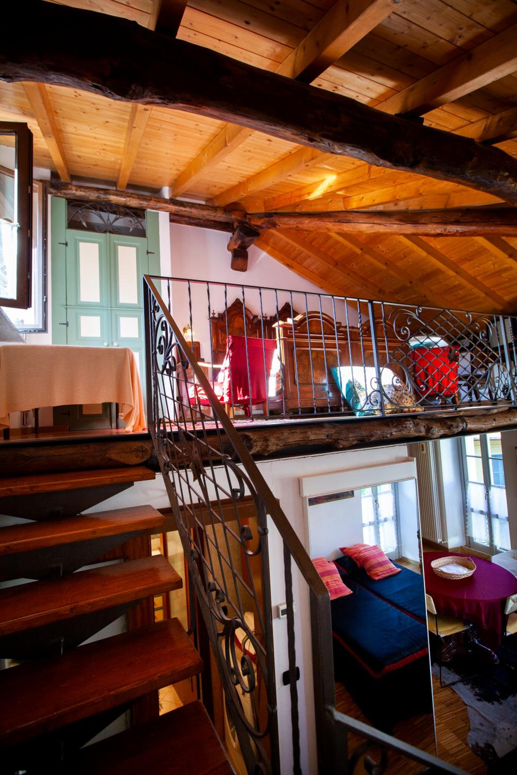 One-Bedroom Apartment -  Split Level